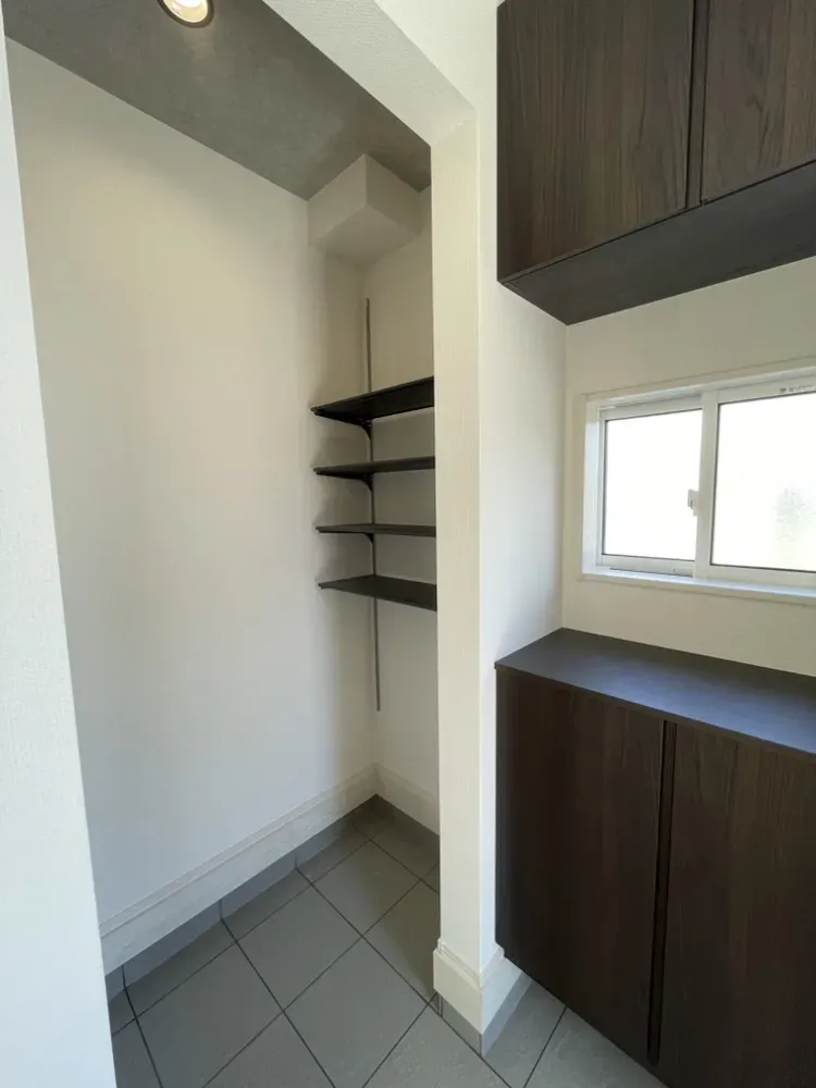 ②号棟　玄関収納