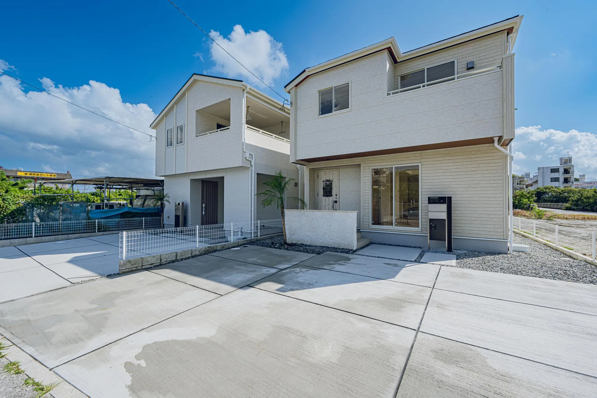 1号棟(左・契約済)、2号棟