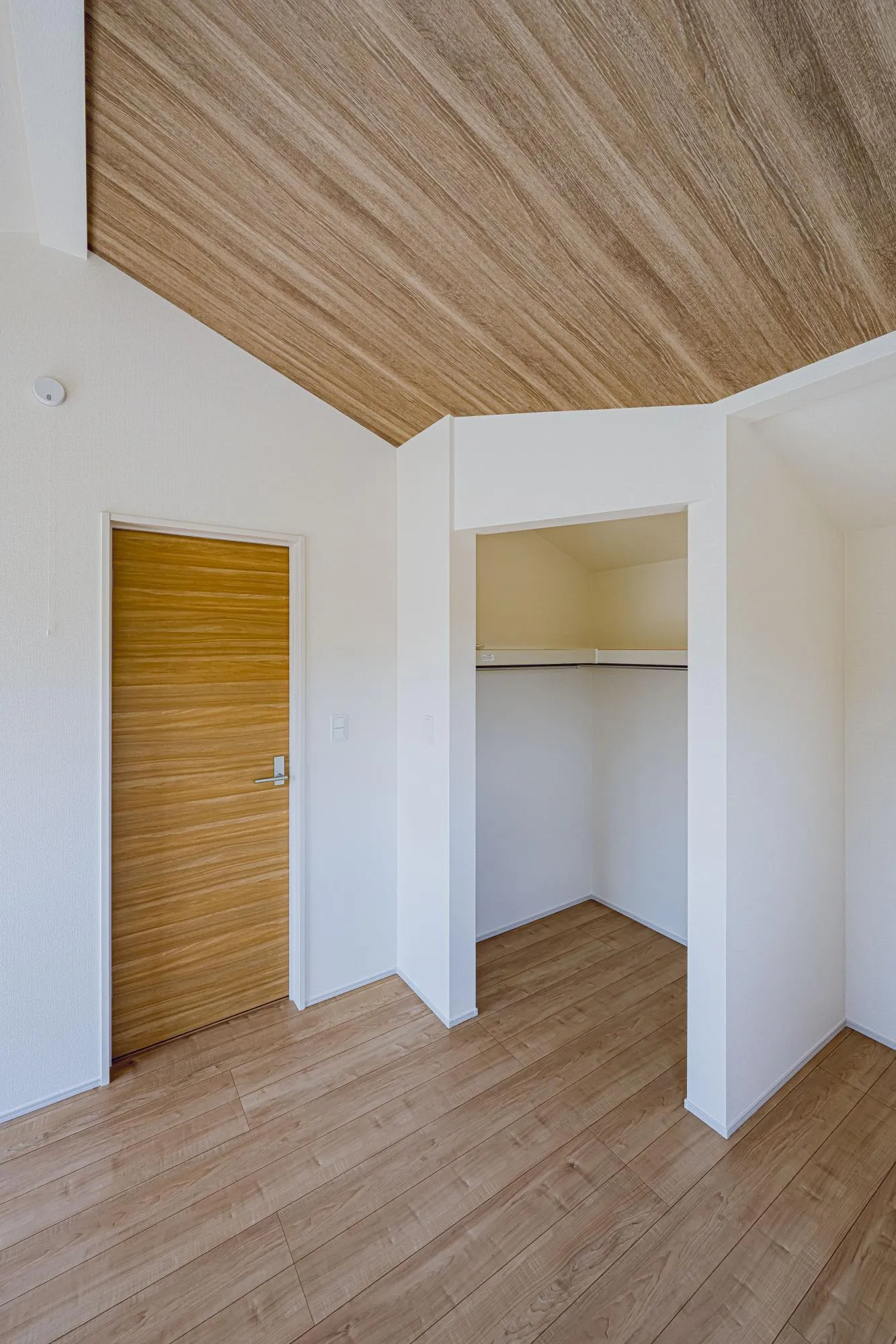 2号棟:洋室7.25帖