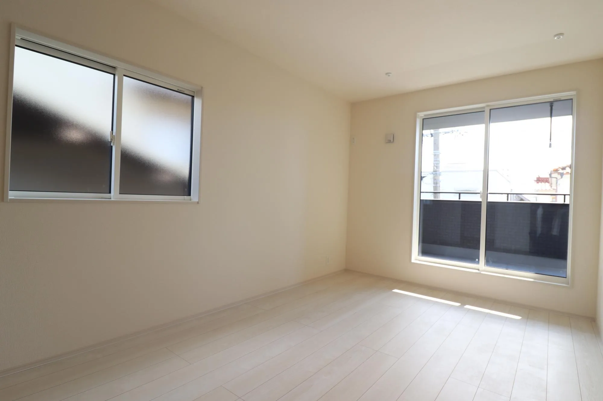 【②号棟/2階洋室】