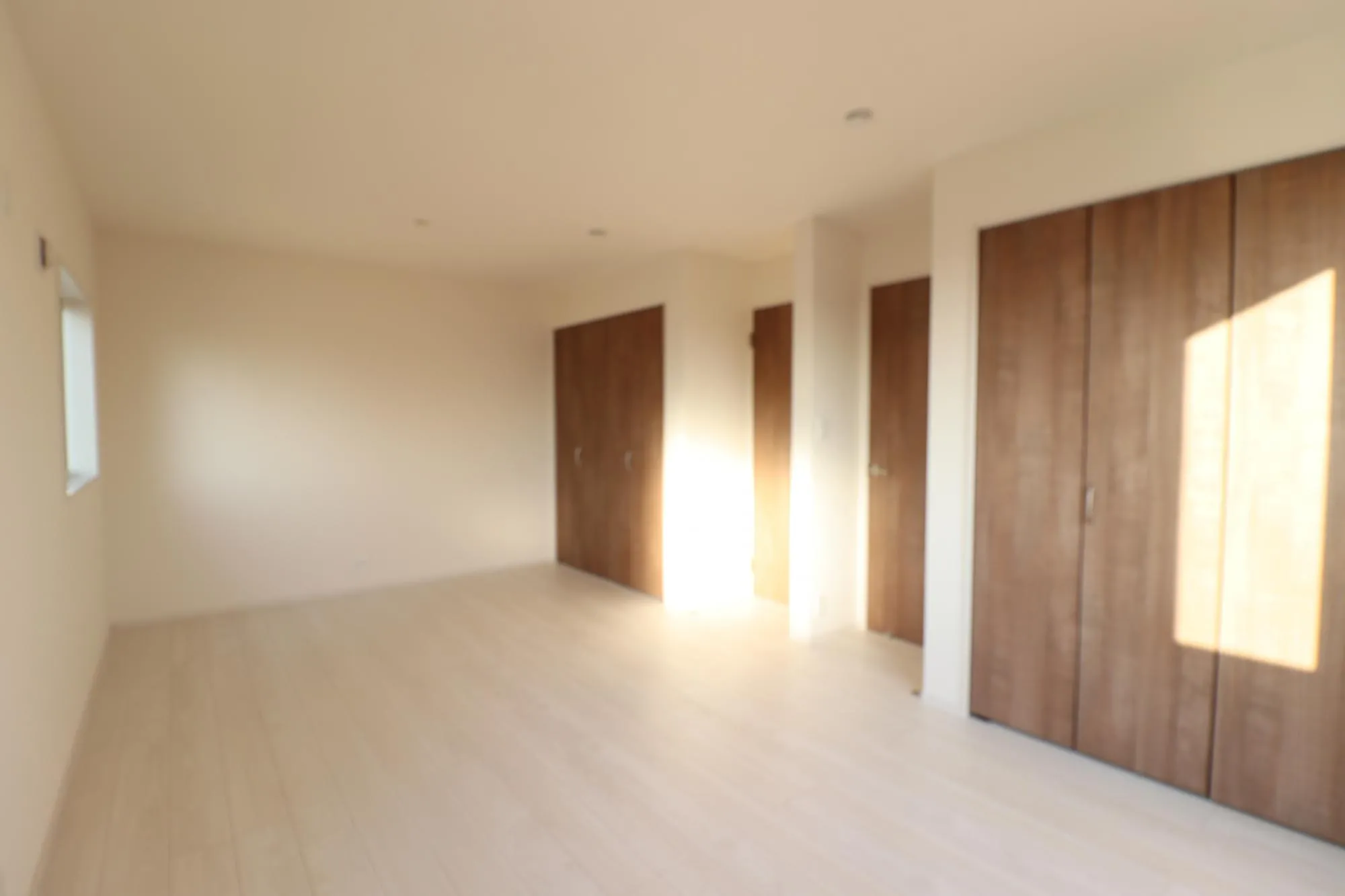 ①号棟　2ドア1ルーム洋室