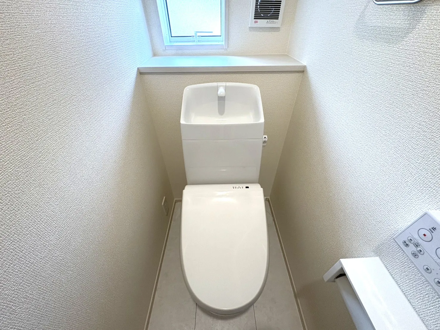 トイレ　①号棟　2025年10月撮影