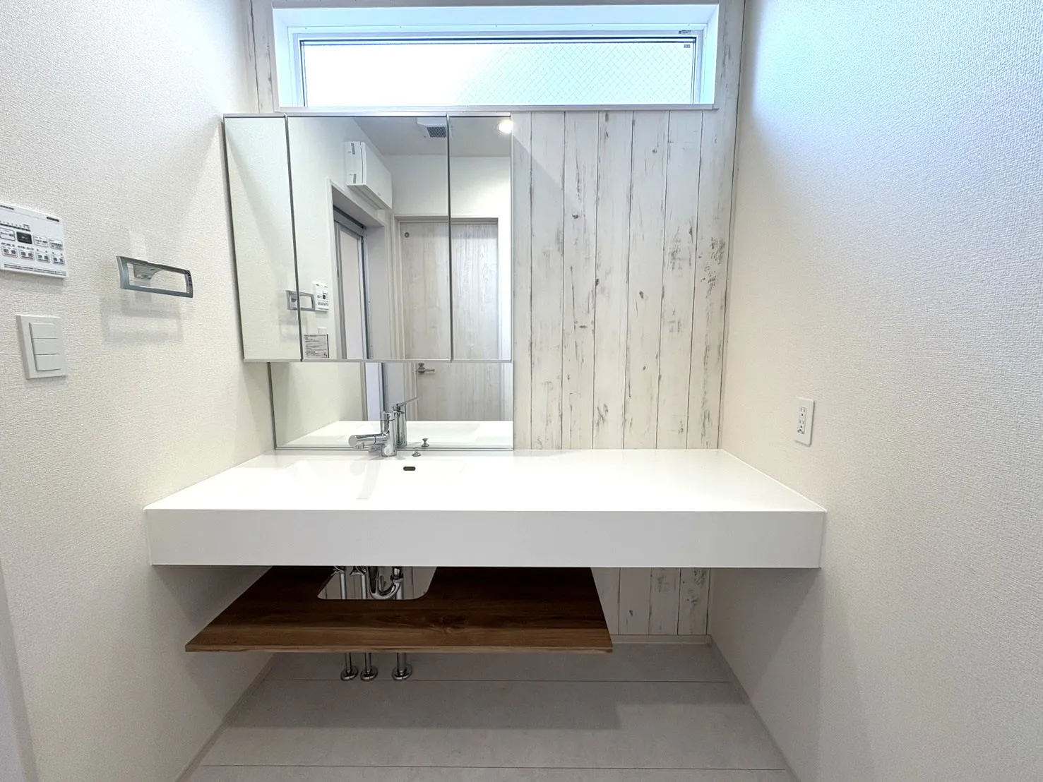 洗面台　①号棟　2025年10月撮影