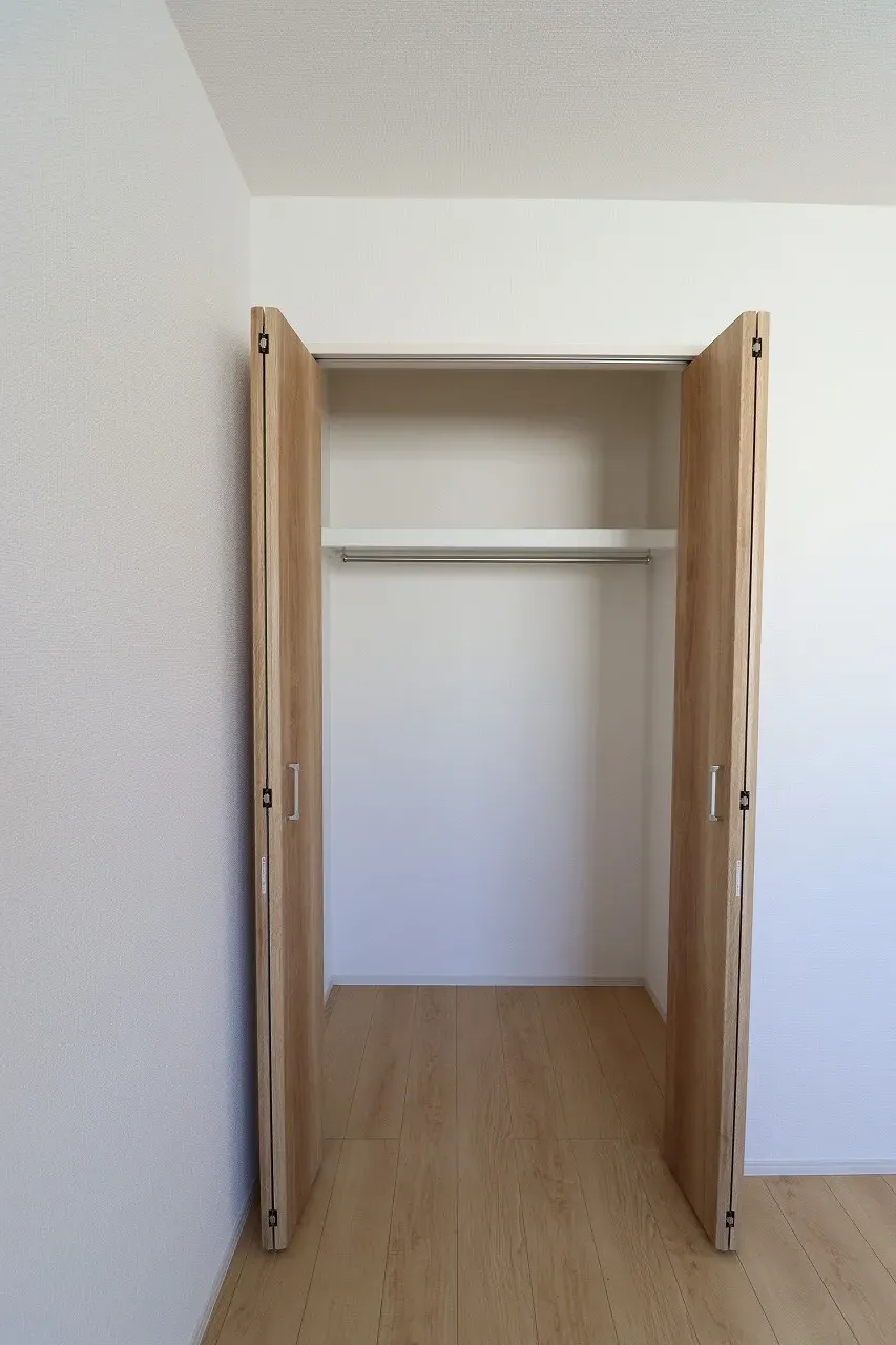 ①号棟 洋室C(クローゼット)