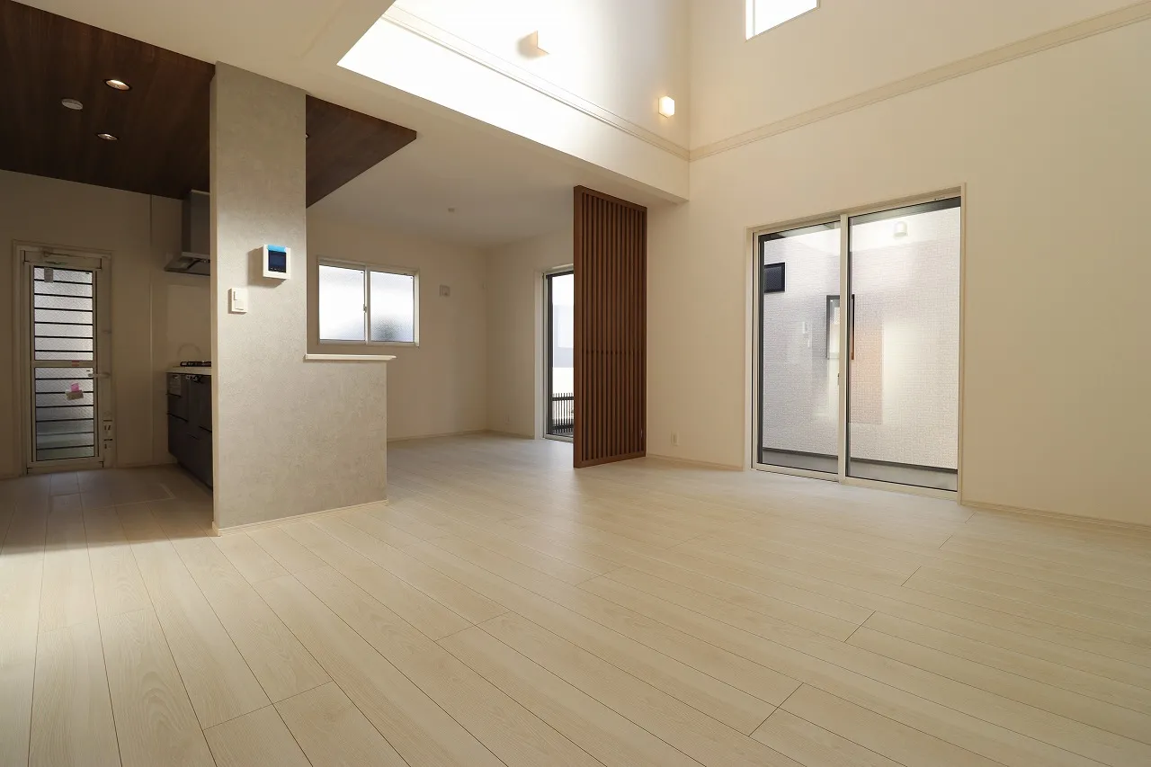 ②号棟　LDK(20.0帖)