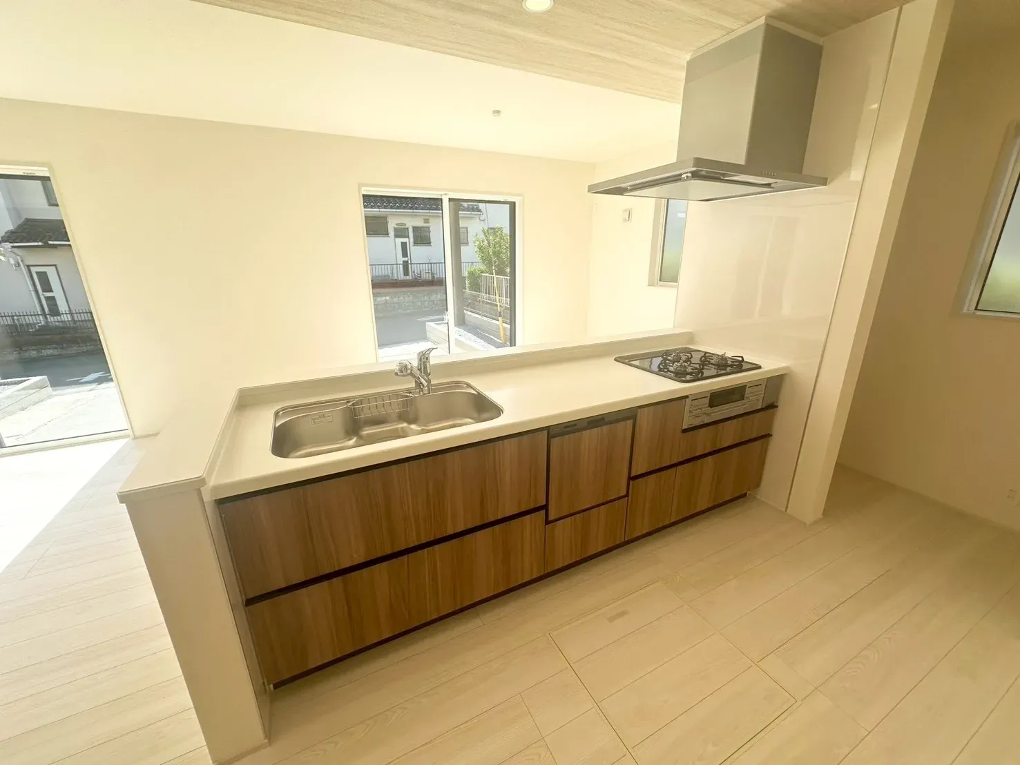 食洗器付きシステムキッチン