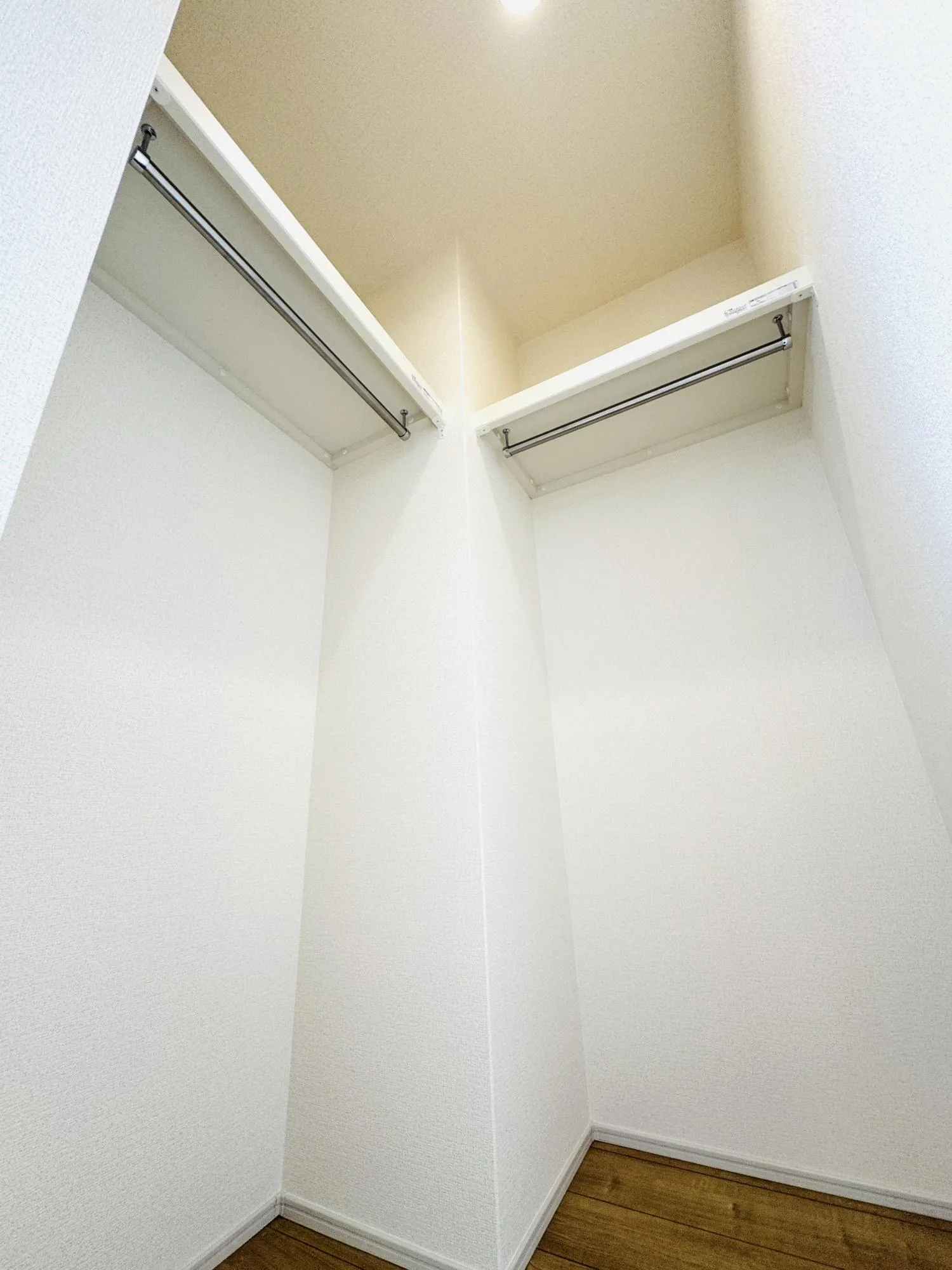 【ウォークインクローゼット:1号棟】