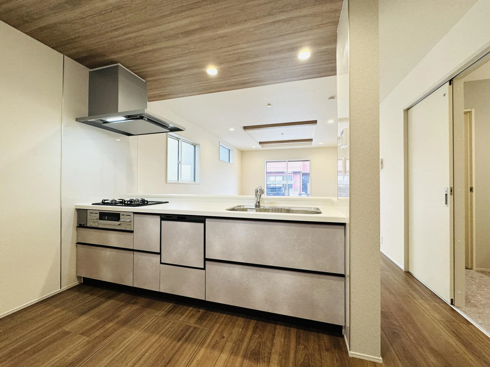 【キッチン:2号棟】