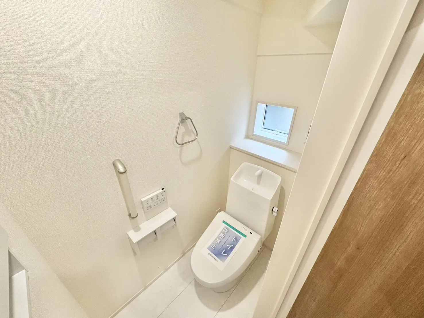 ☆1階トイレ☆