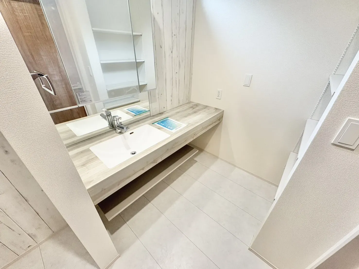 ☆洗面所(オープンサニタリー)☆