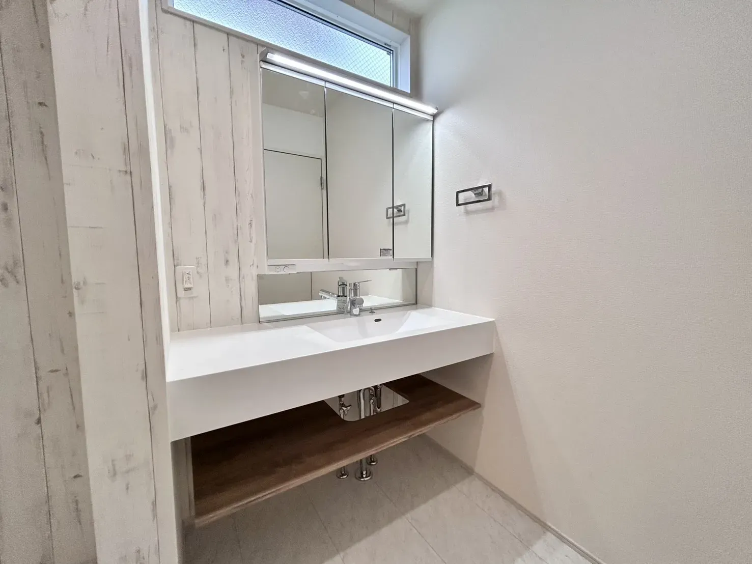 【洗面化粧台】