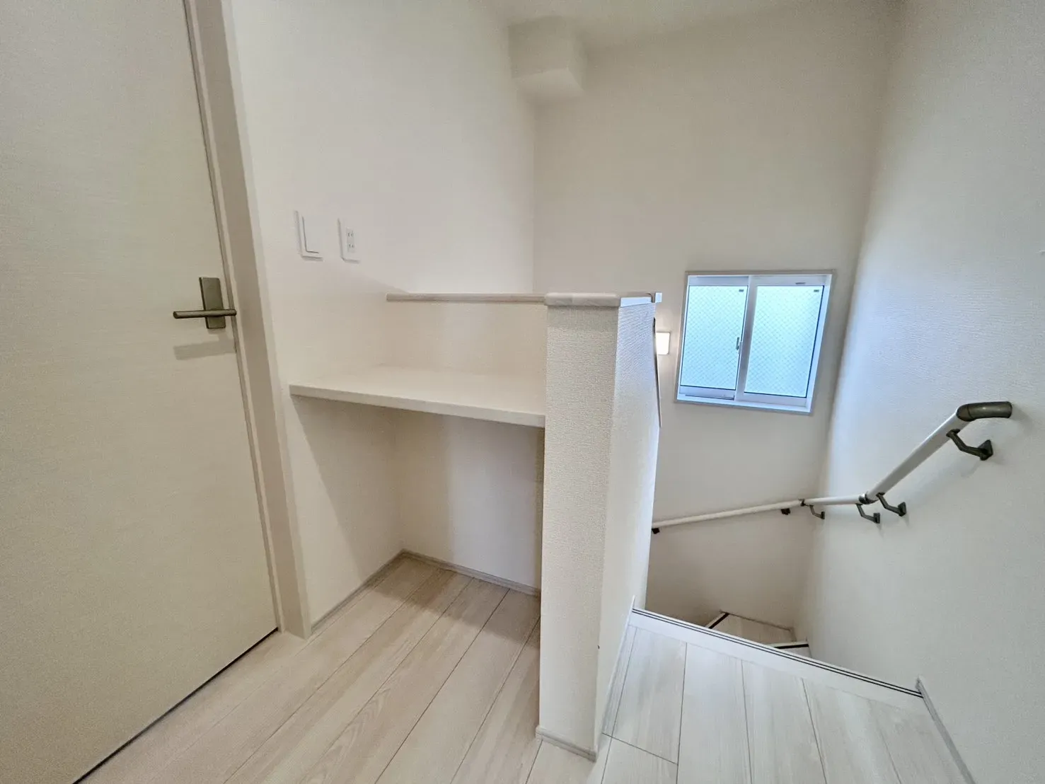 【2階廊下カウンター】