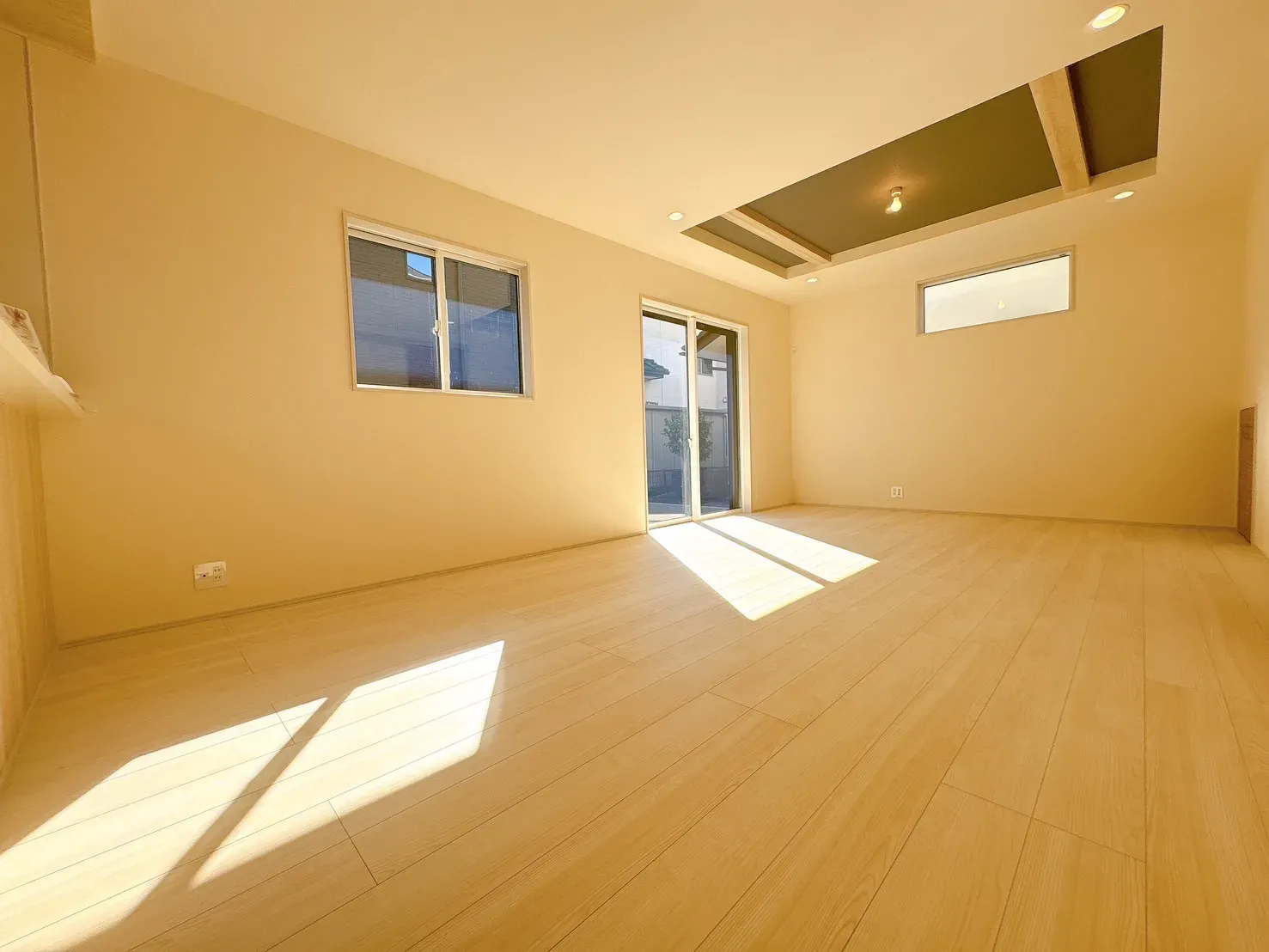 【リビング】日当たり良好なリビングです♪