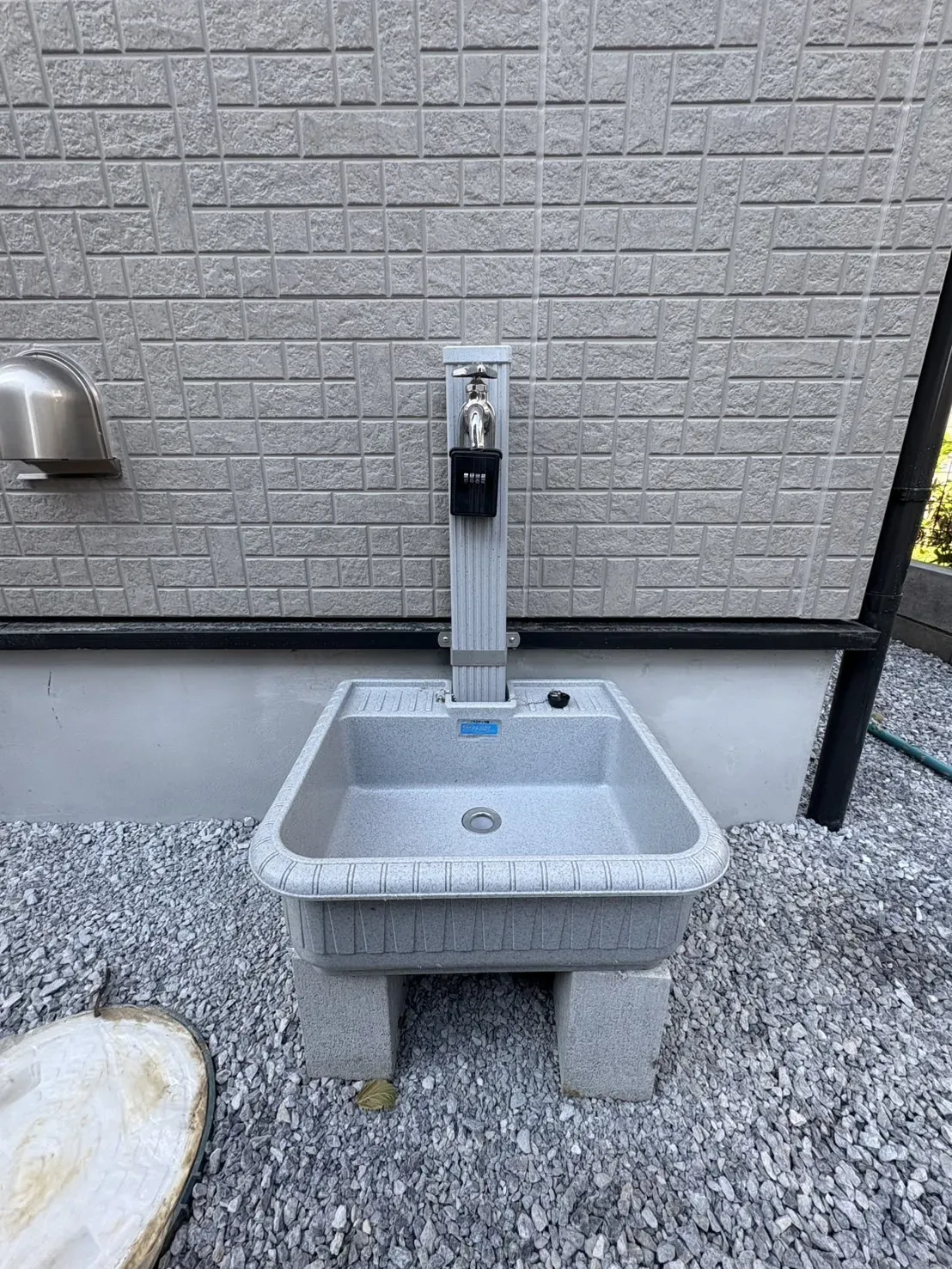 【外水栓】掃除に便利な外水栓