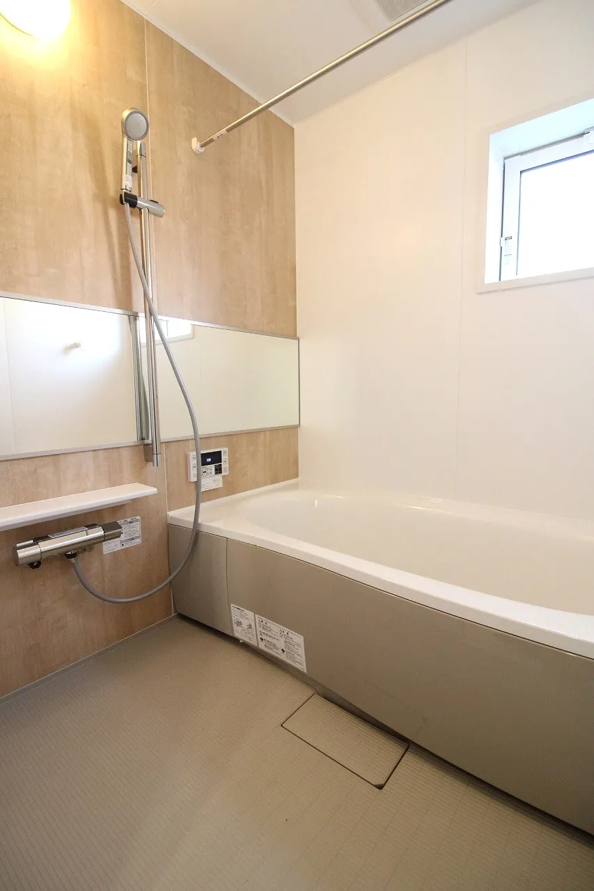 1号棟　浴室(2025年12月撮影)