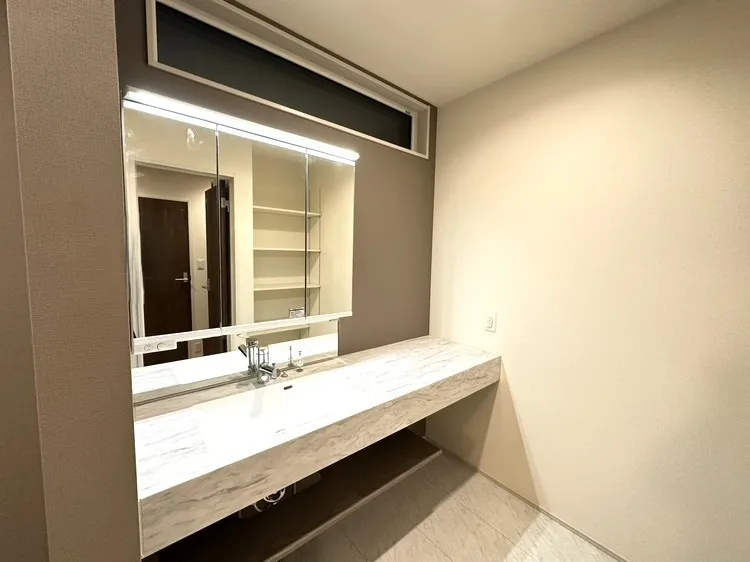 2号棟　オープンサニタリー「irodori」