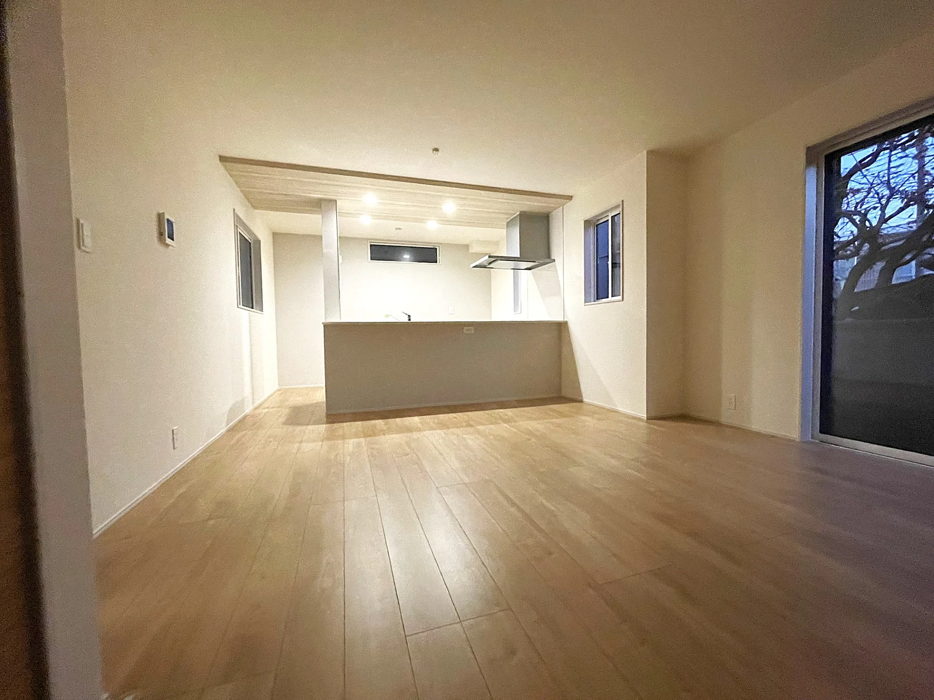 【1号棟:リビング】