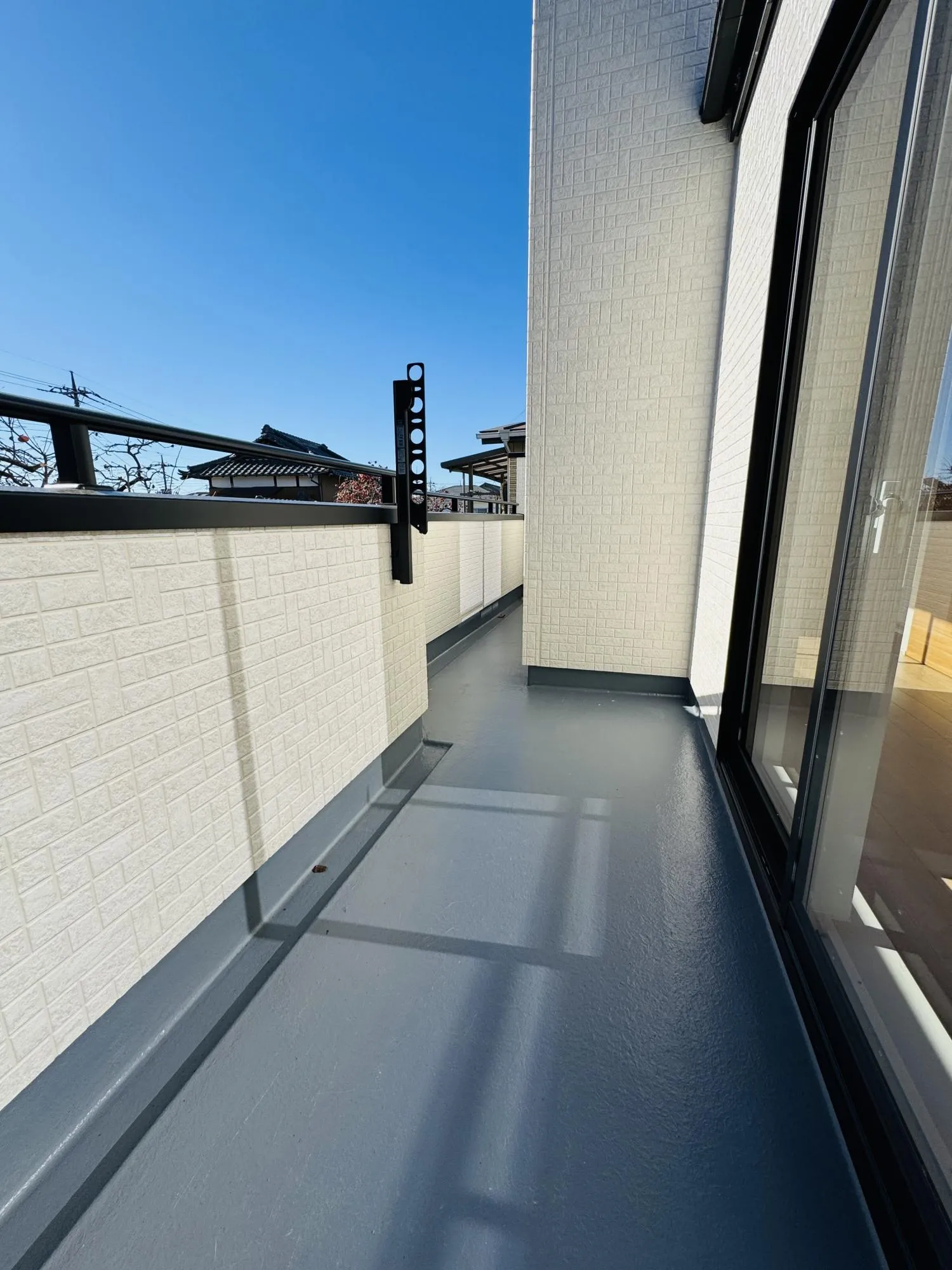 【1号棟:2階バルコニー】
