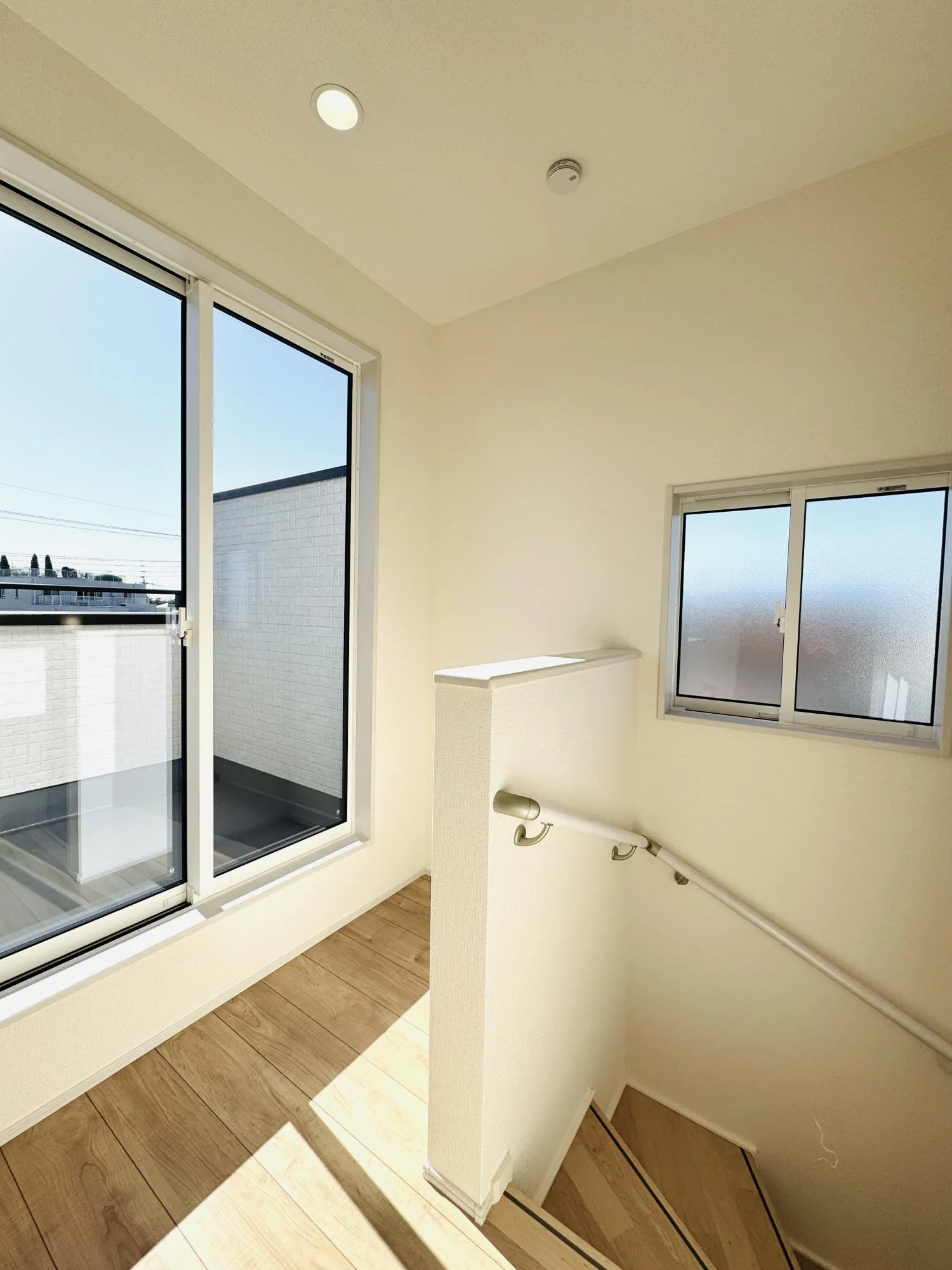 【1号棟:3階廊下】