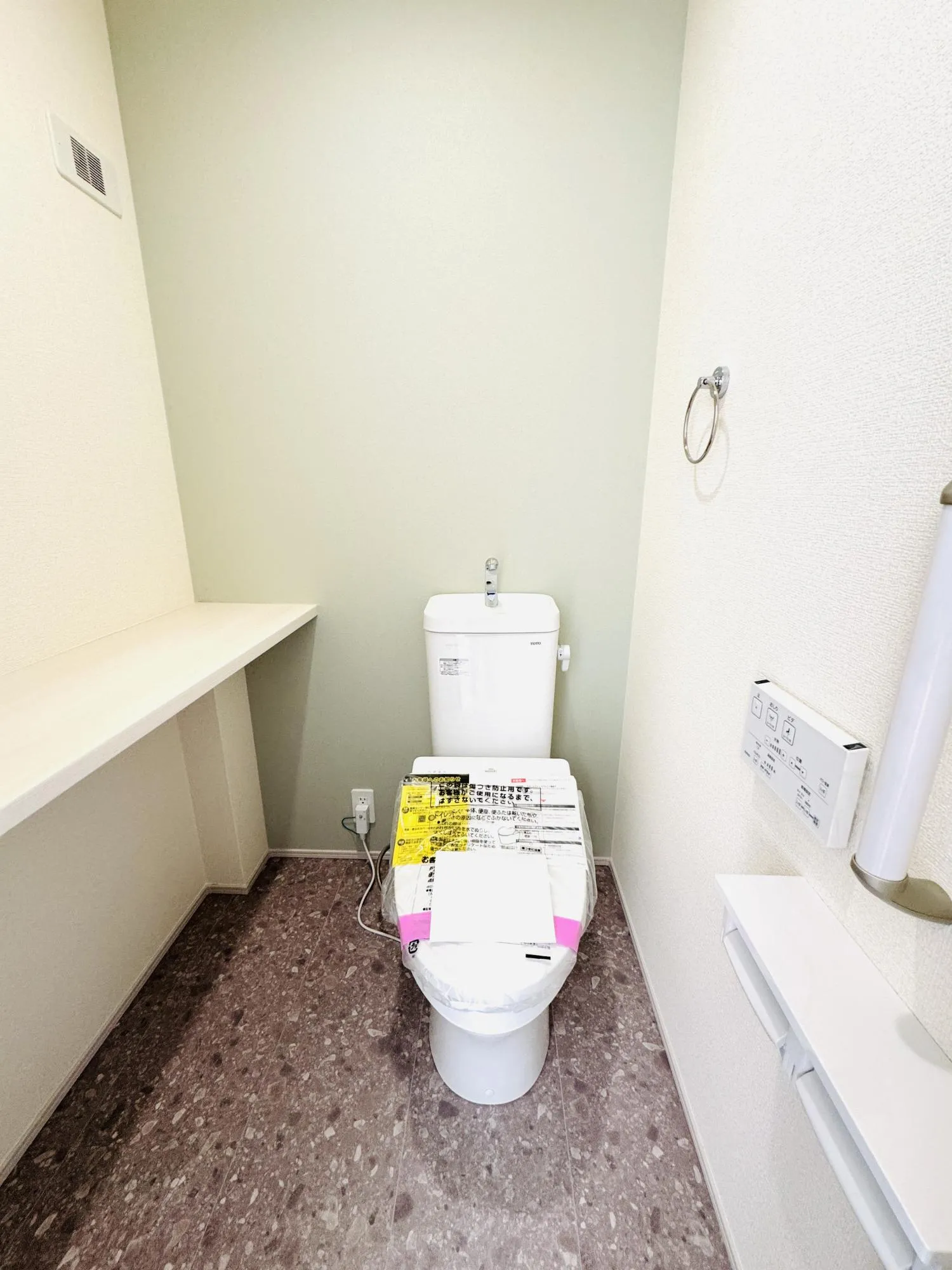 【2号棟:2階トイレ】