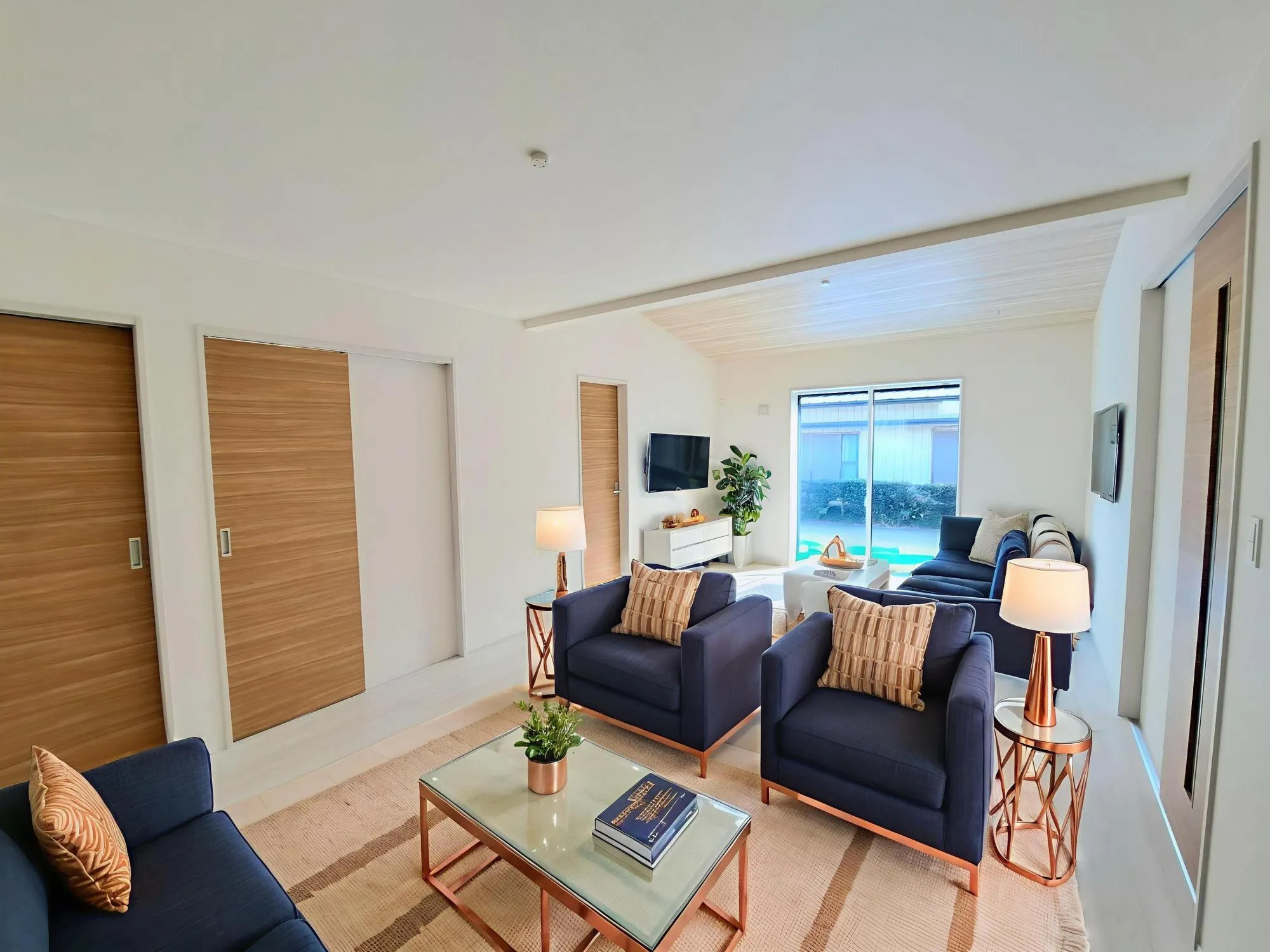 ■リビング(イメージ)CGで加工しております。家具付き物件ではございません。