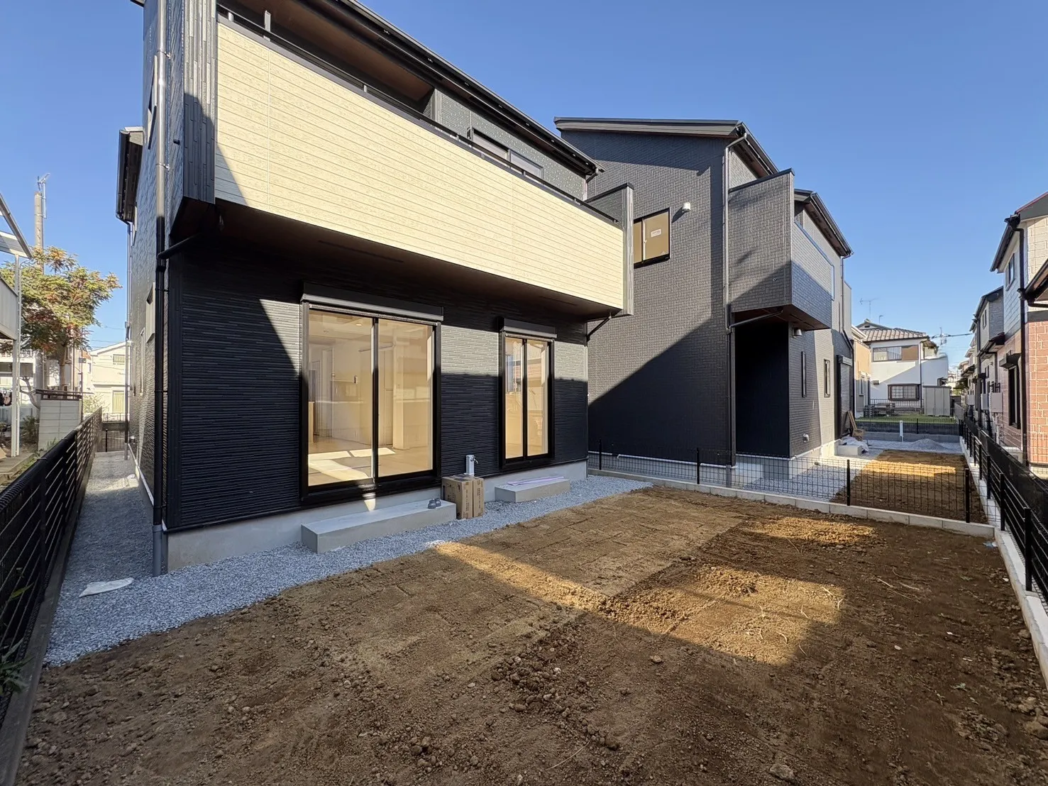 【販売現地】上里小学校まで約徒歩3分♪