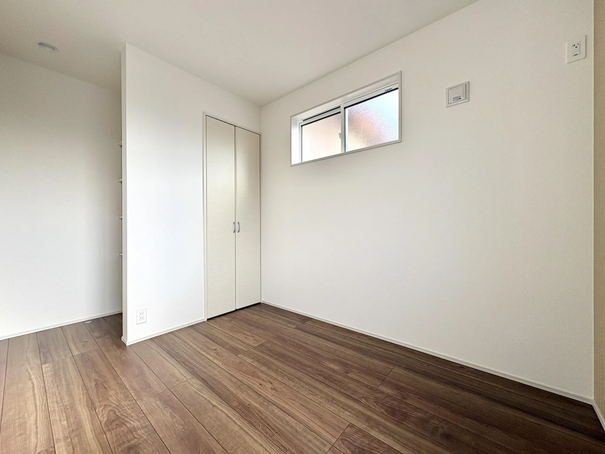 【2号棟/洋室(4.5帖)】