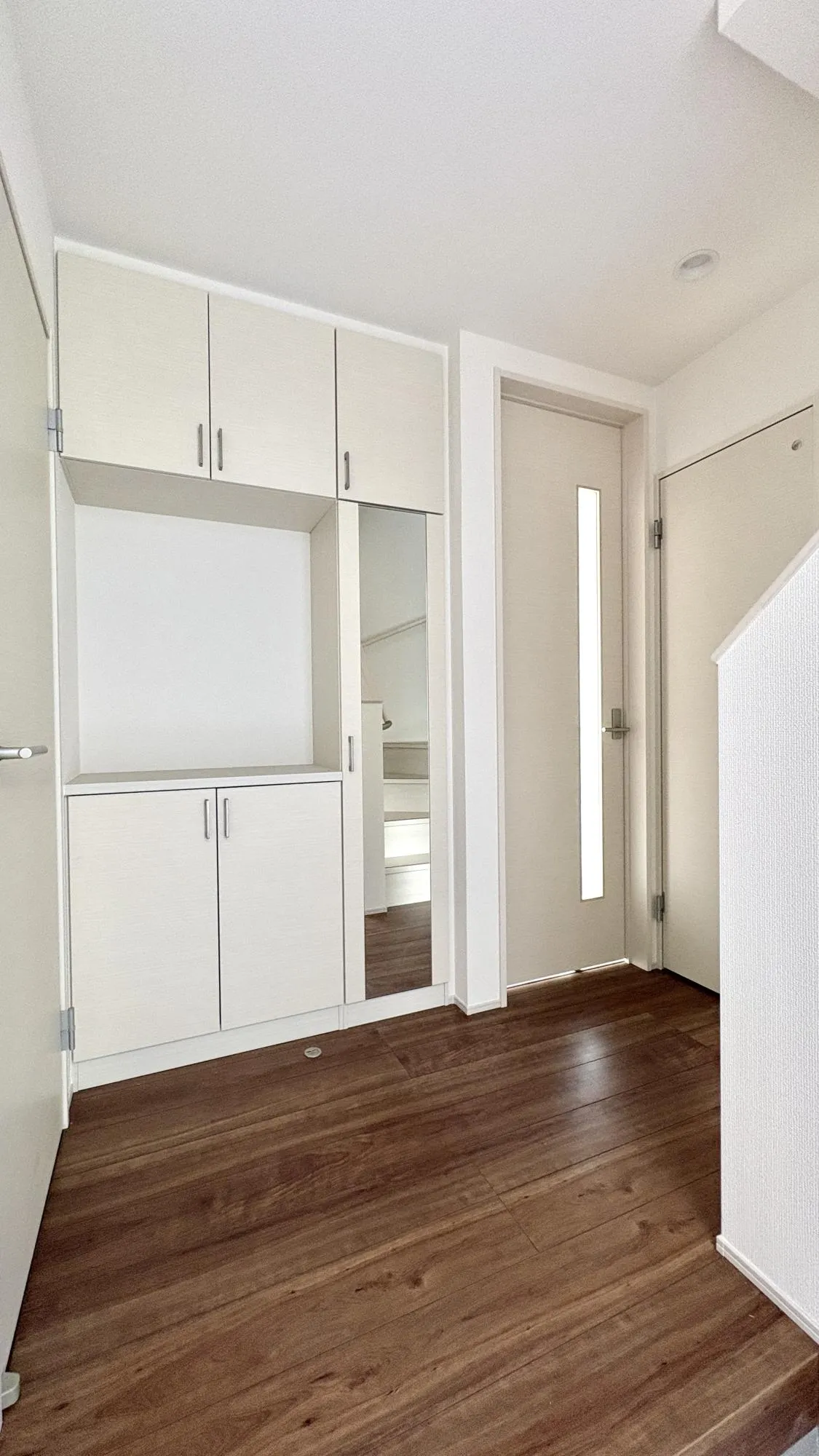 【2号棟/玄関】