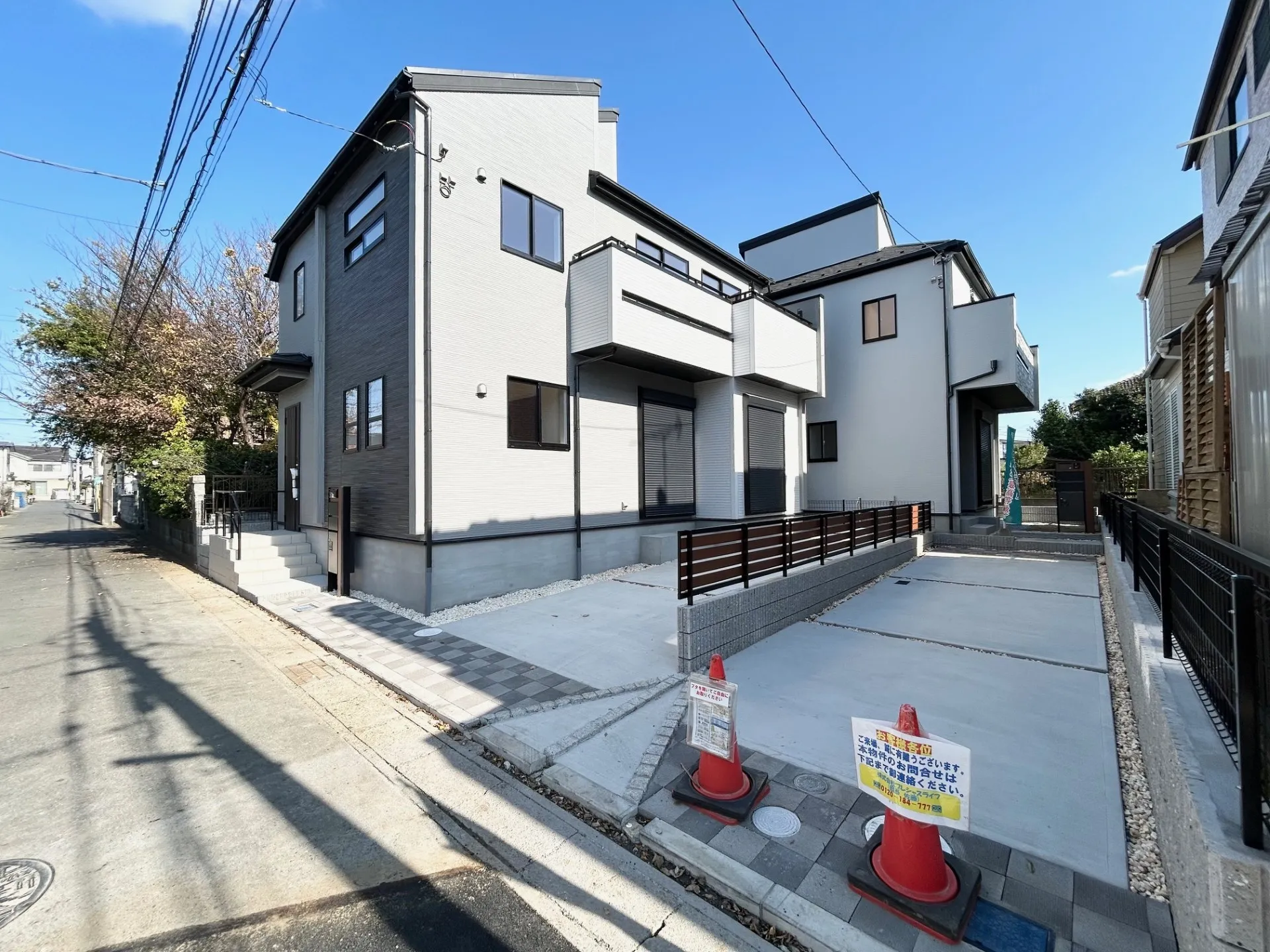 手前 1号棟(契約済)  奥 2号棟