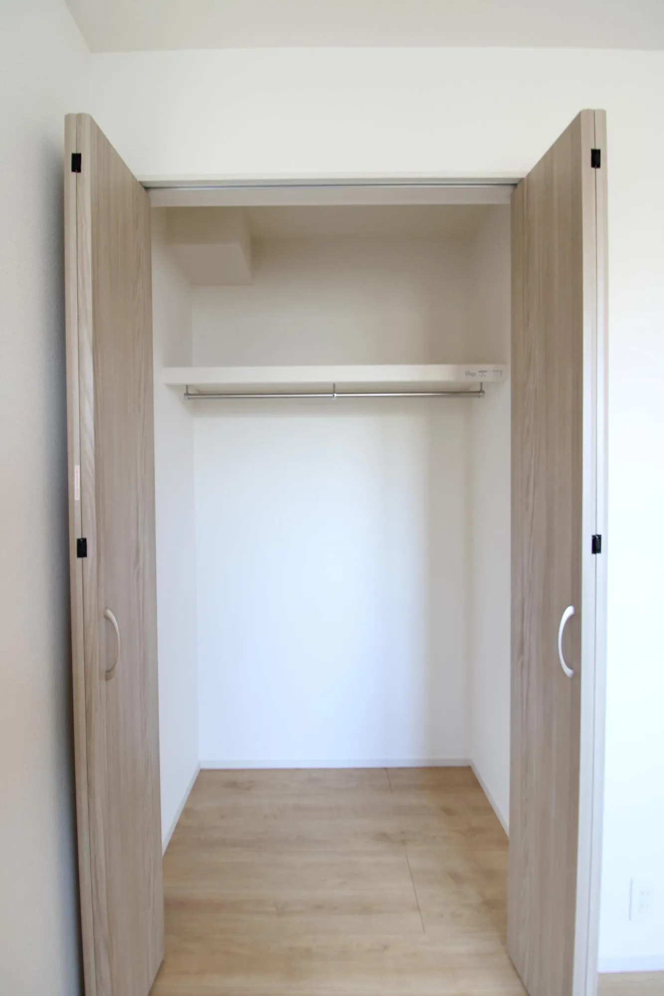 洋室5.25帖クローゼット