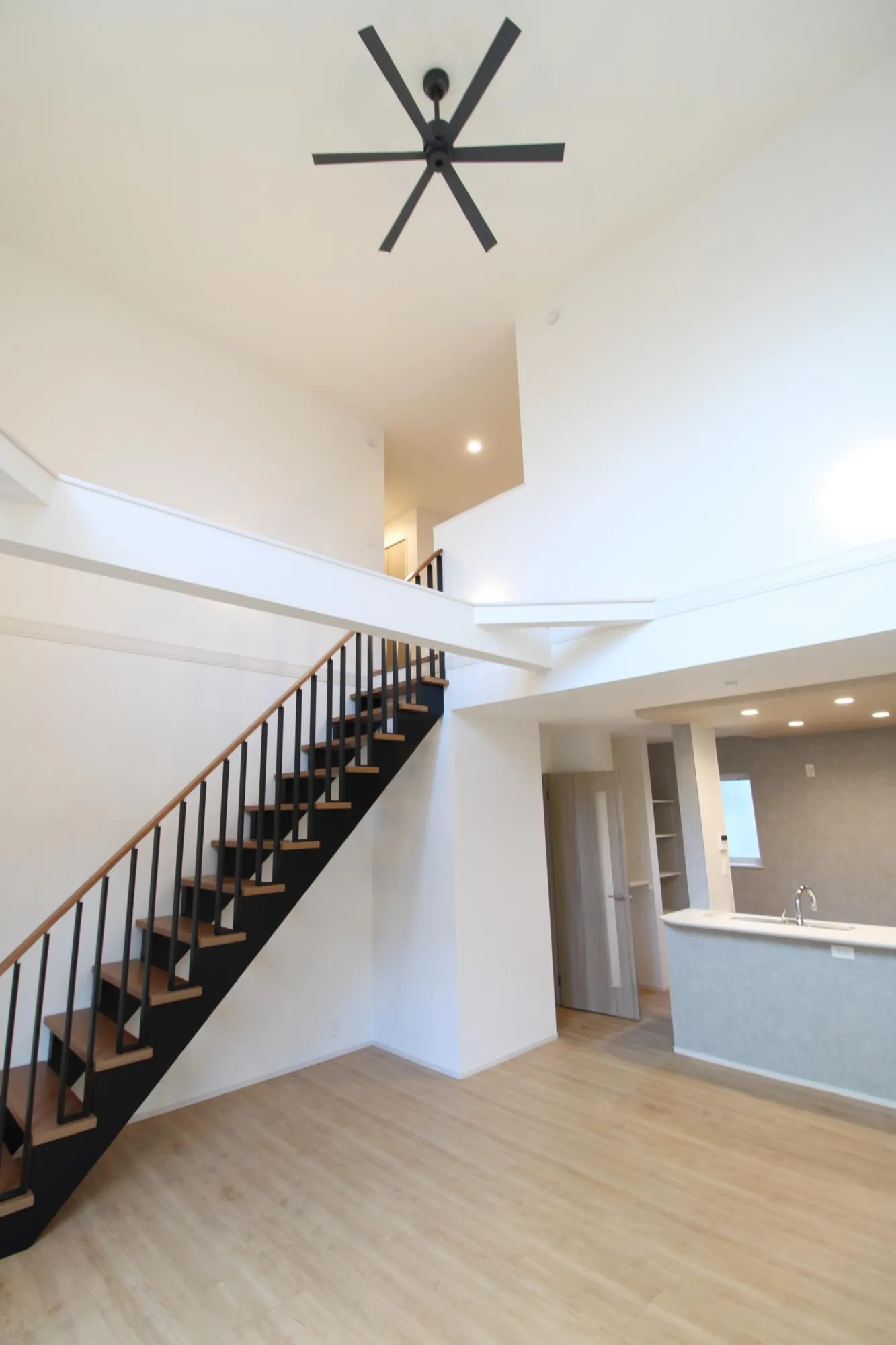 リビング吹き抜け