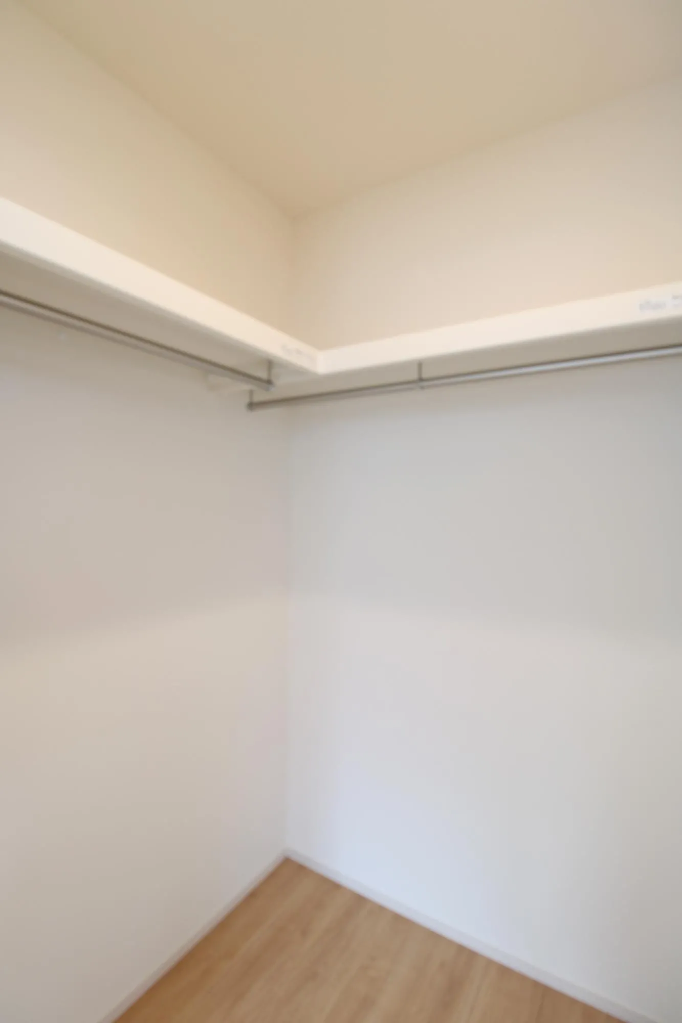 洋室7.5帖ウォークインクローゼット