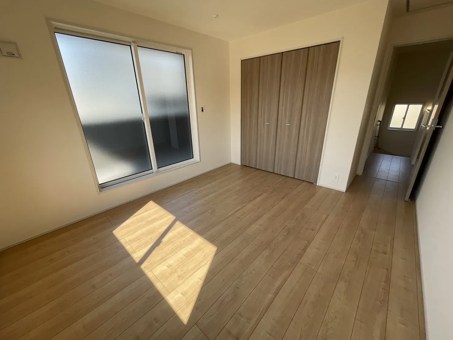 【②号棟7.0帖洋室】