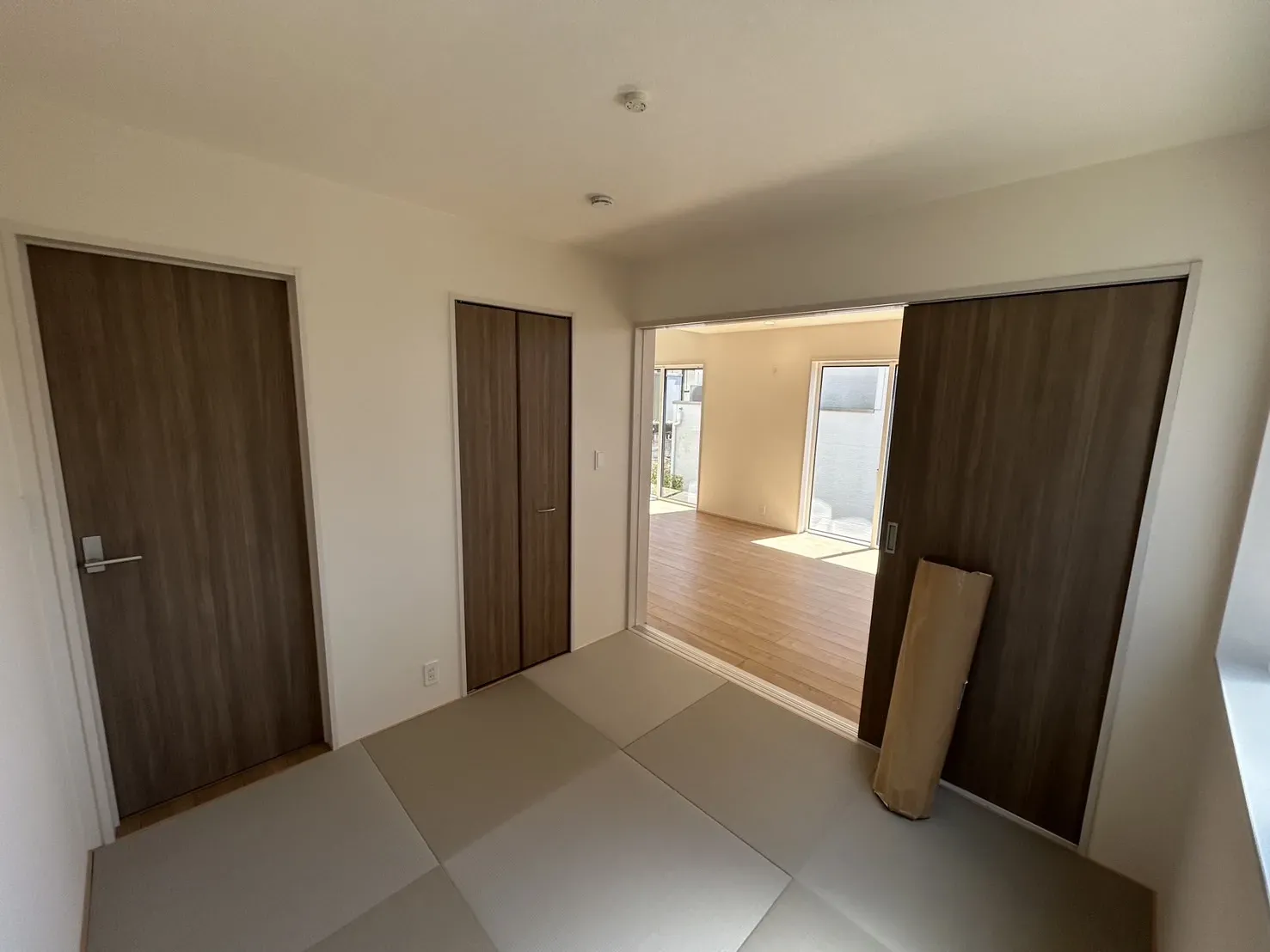 【②号棟和室】
客間やくつろぎスペースとして利用可能です!