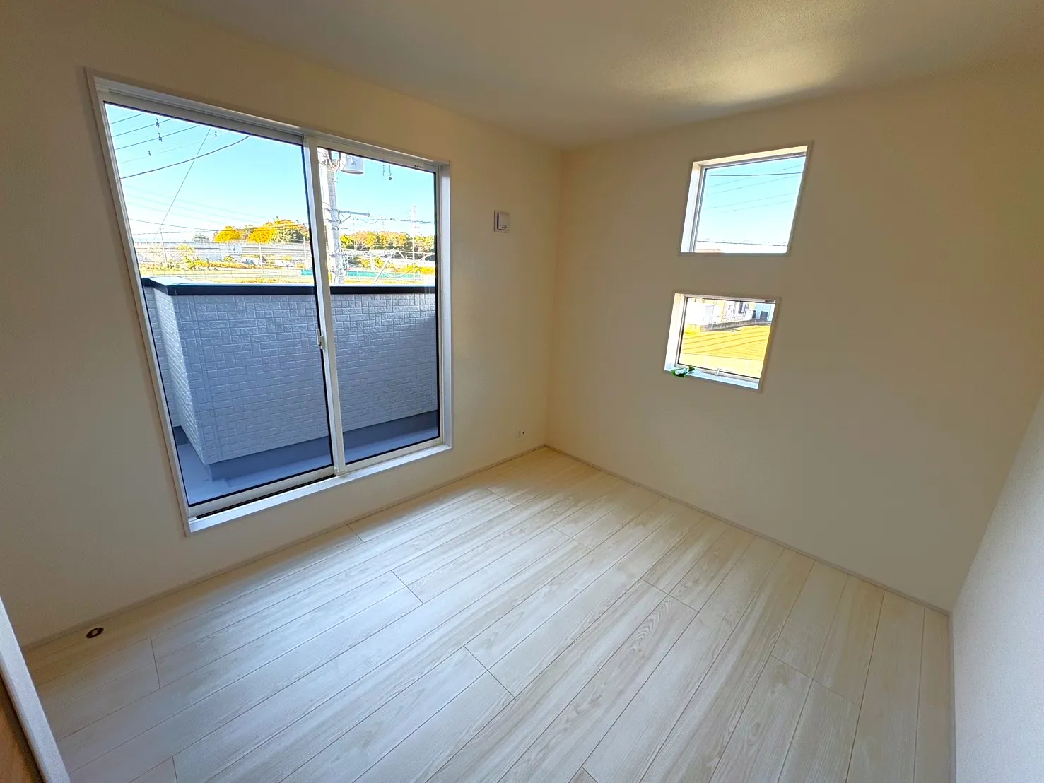 【洋室】使い勝手の良いサイズのお部屋です!