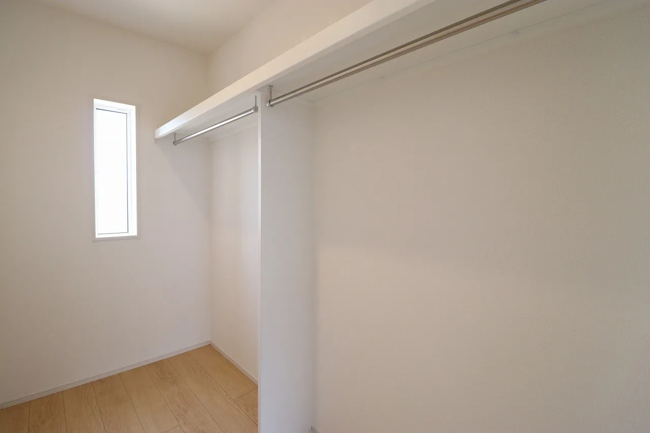 洋室A ウォークインクローゼット