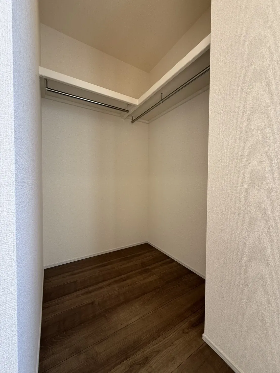 ①2階7帖洋室WIC