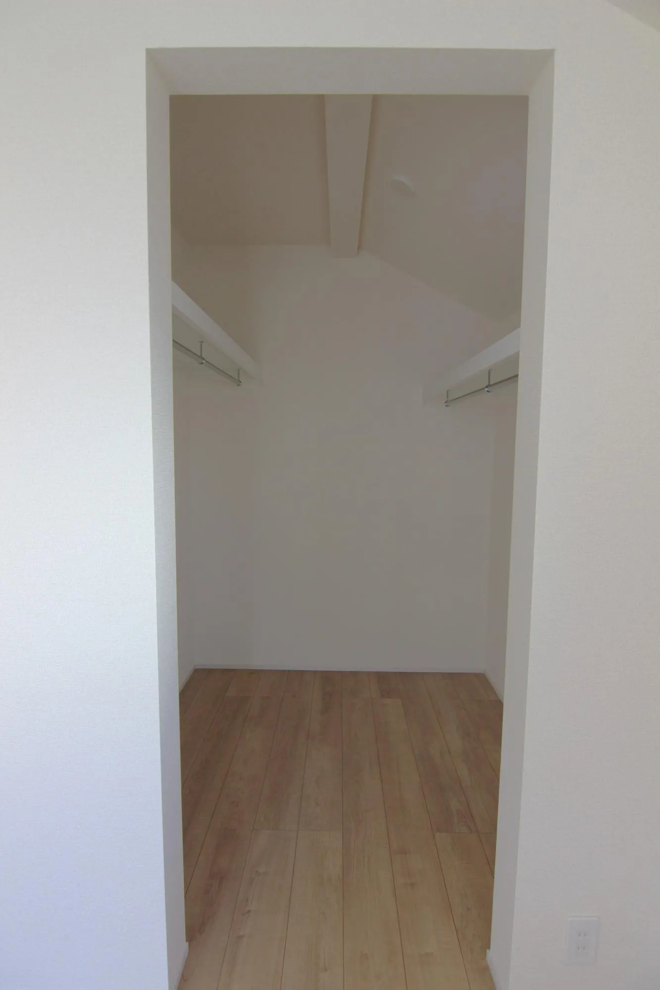 2F洋室WIC付き6帖WIC