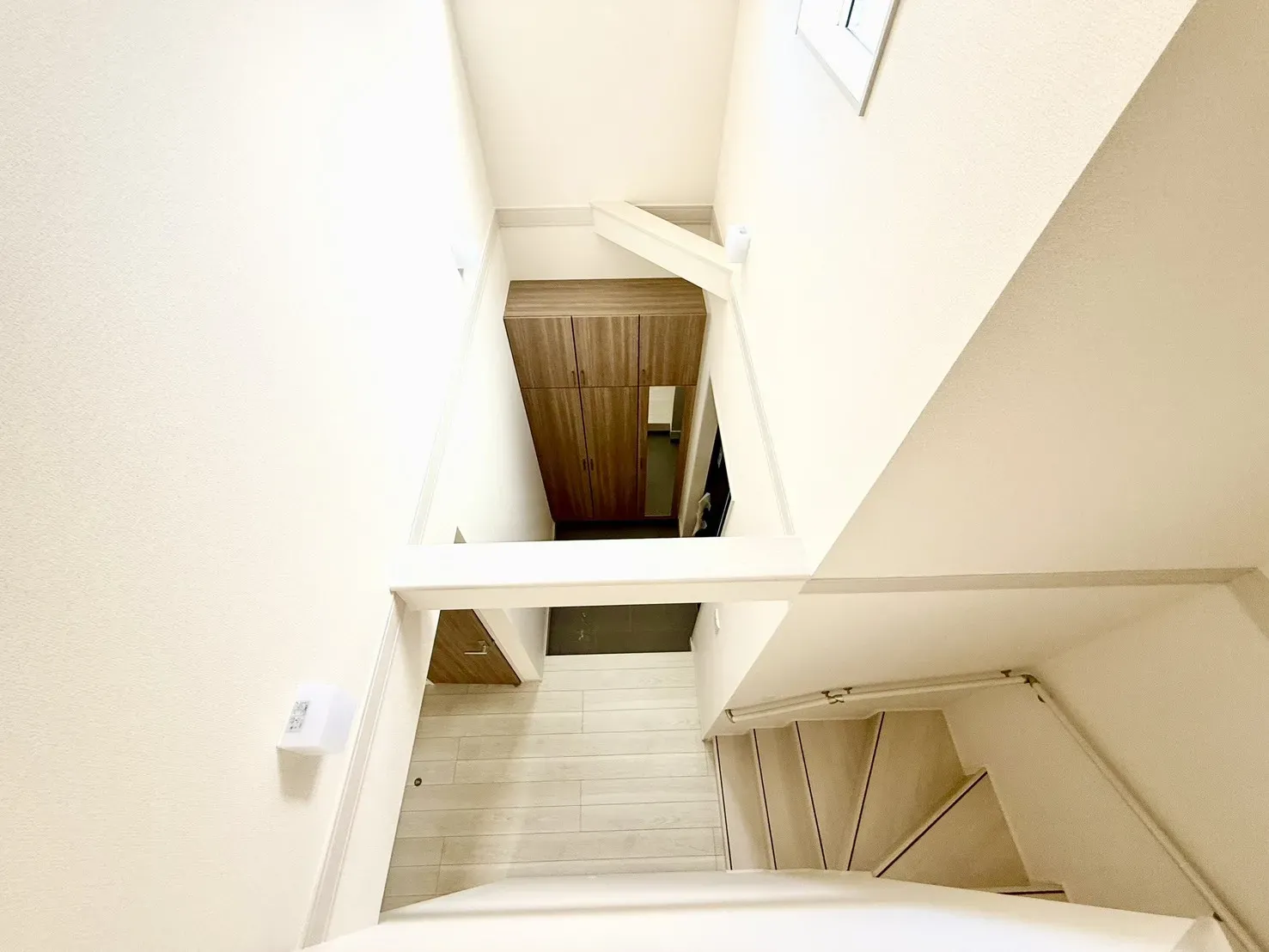 玄関吹き抜け(2号棟)