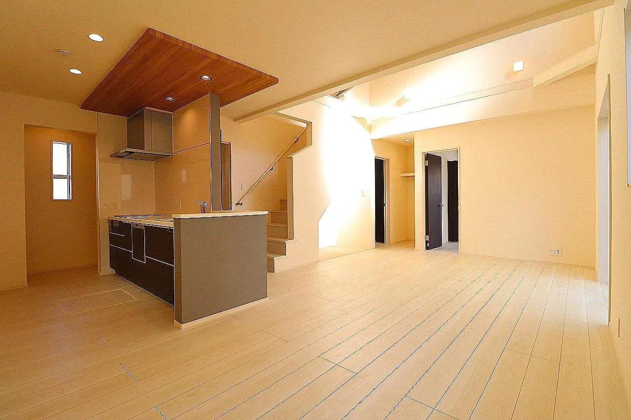 【4号棟LDK/20帖】