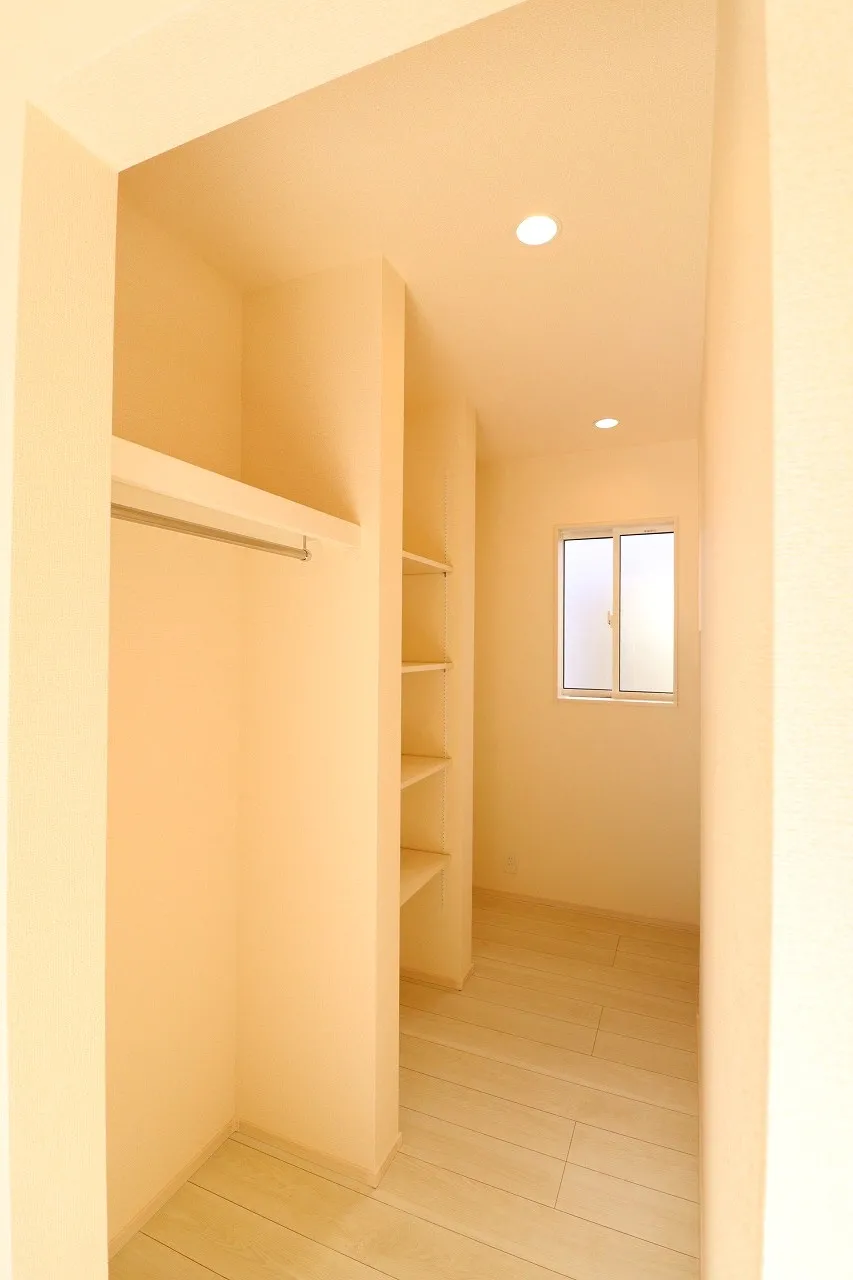 【5号棟パントリー】