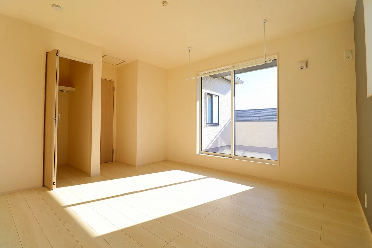 【5号棟洋室/8帖②】