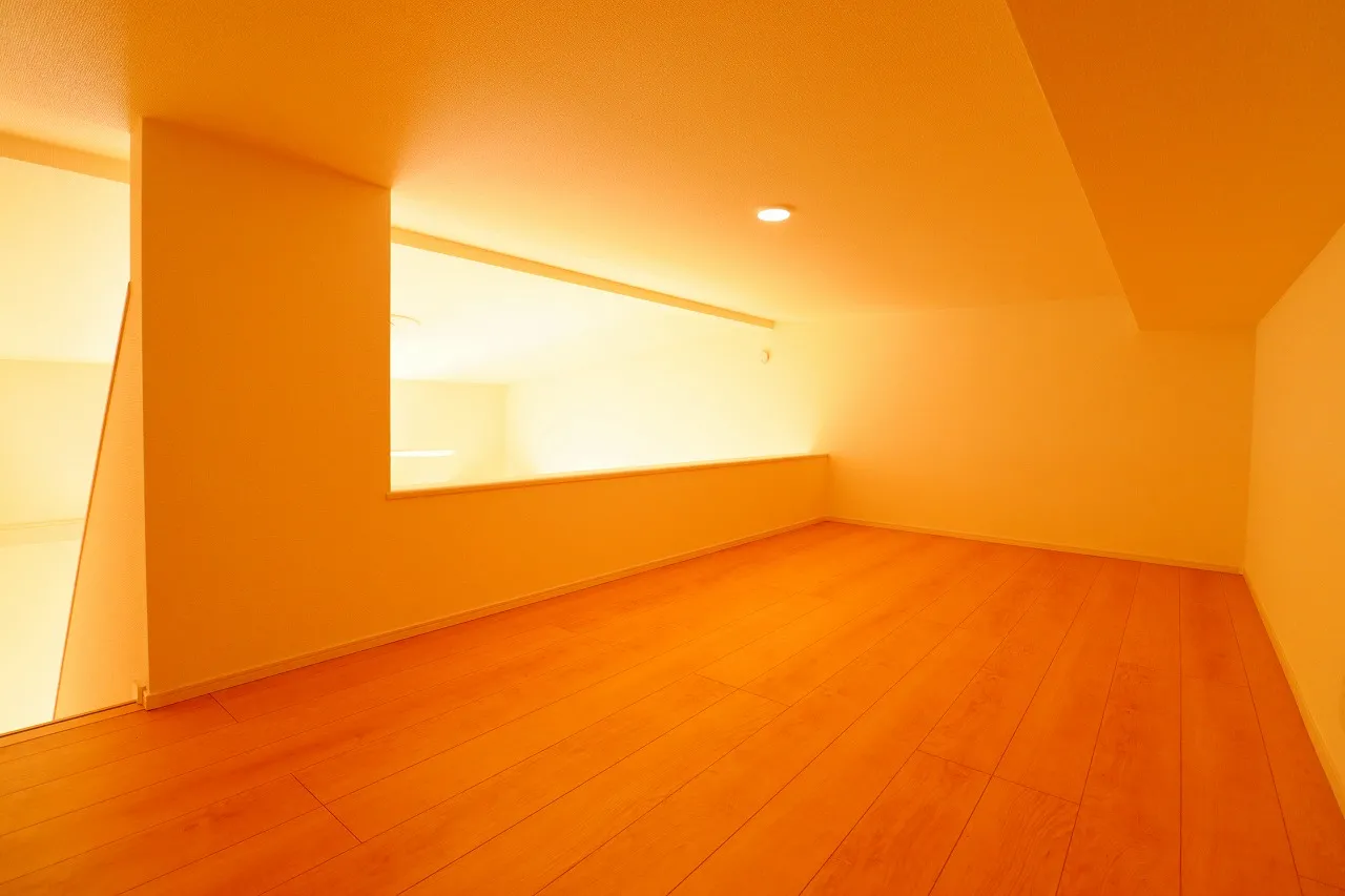 【6号棟ロフト】