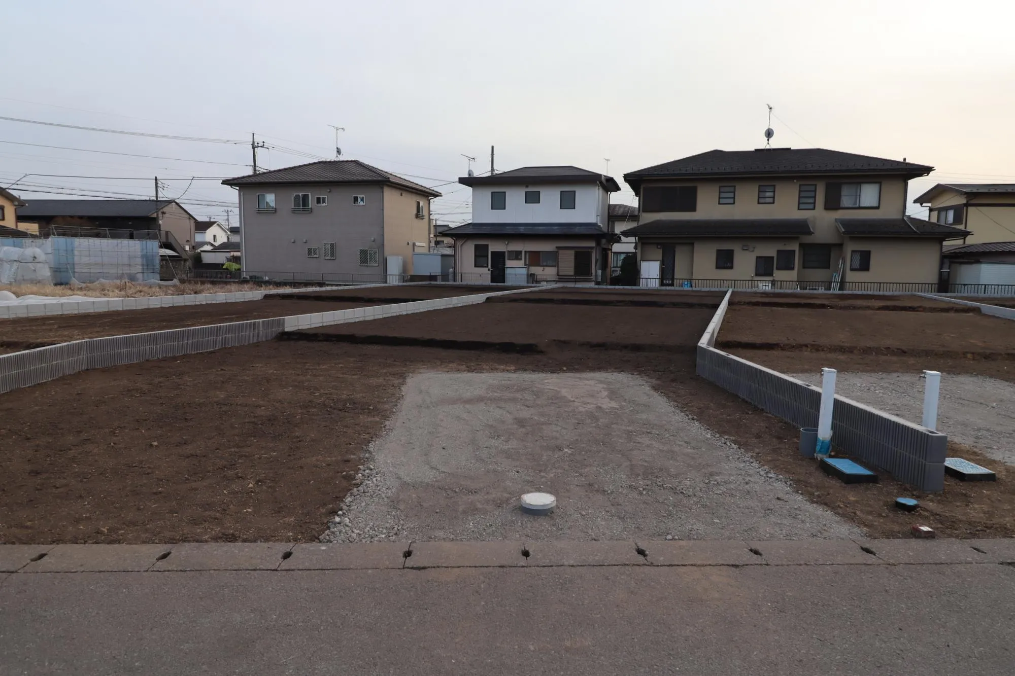 4号棟外観　造成後