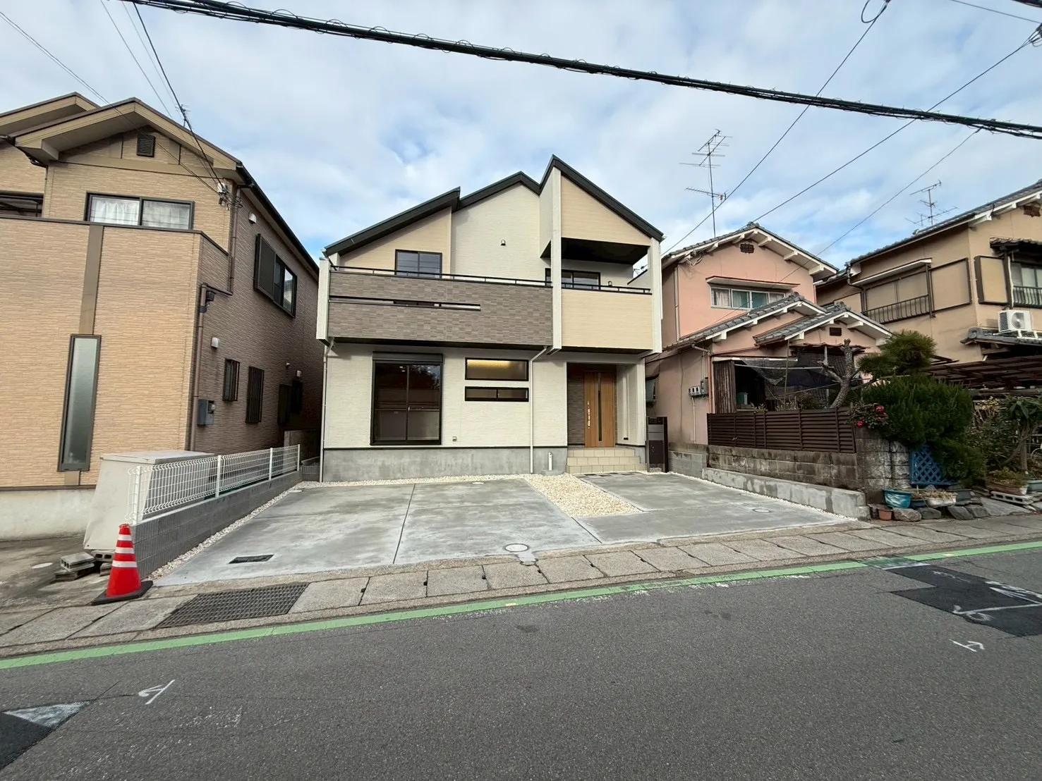 【外観 | 1号棟】