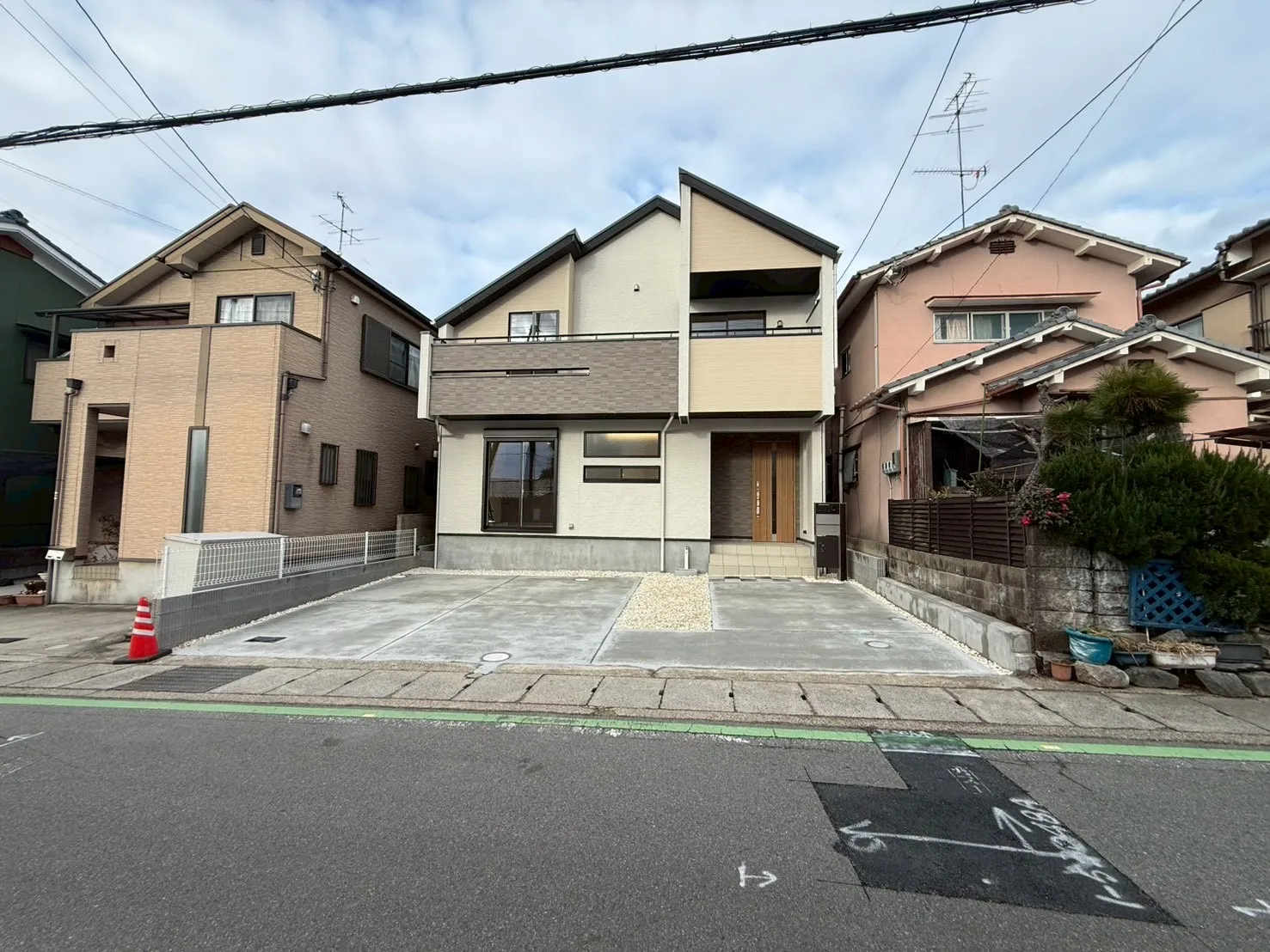 【外観 | 1号棟】