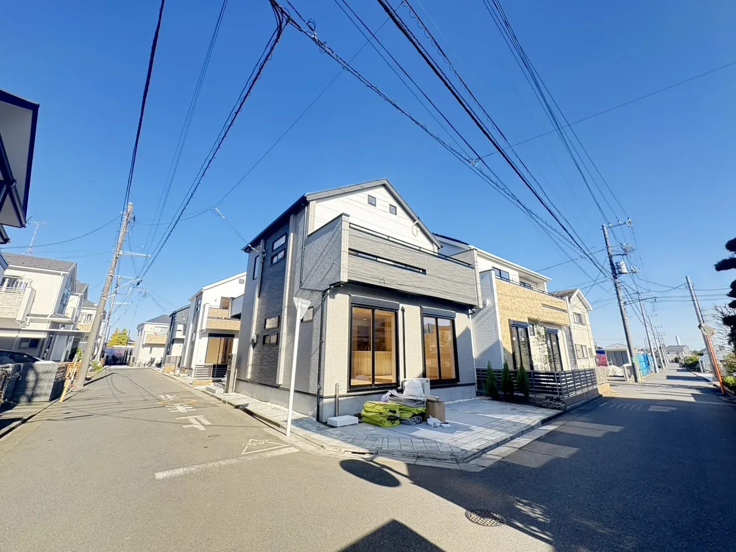 ブルーミングガーデン 三鷹市野崎4丁目7棟