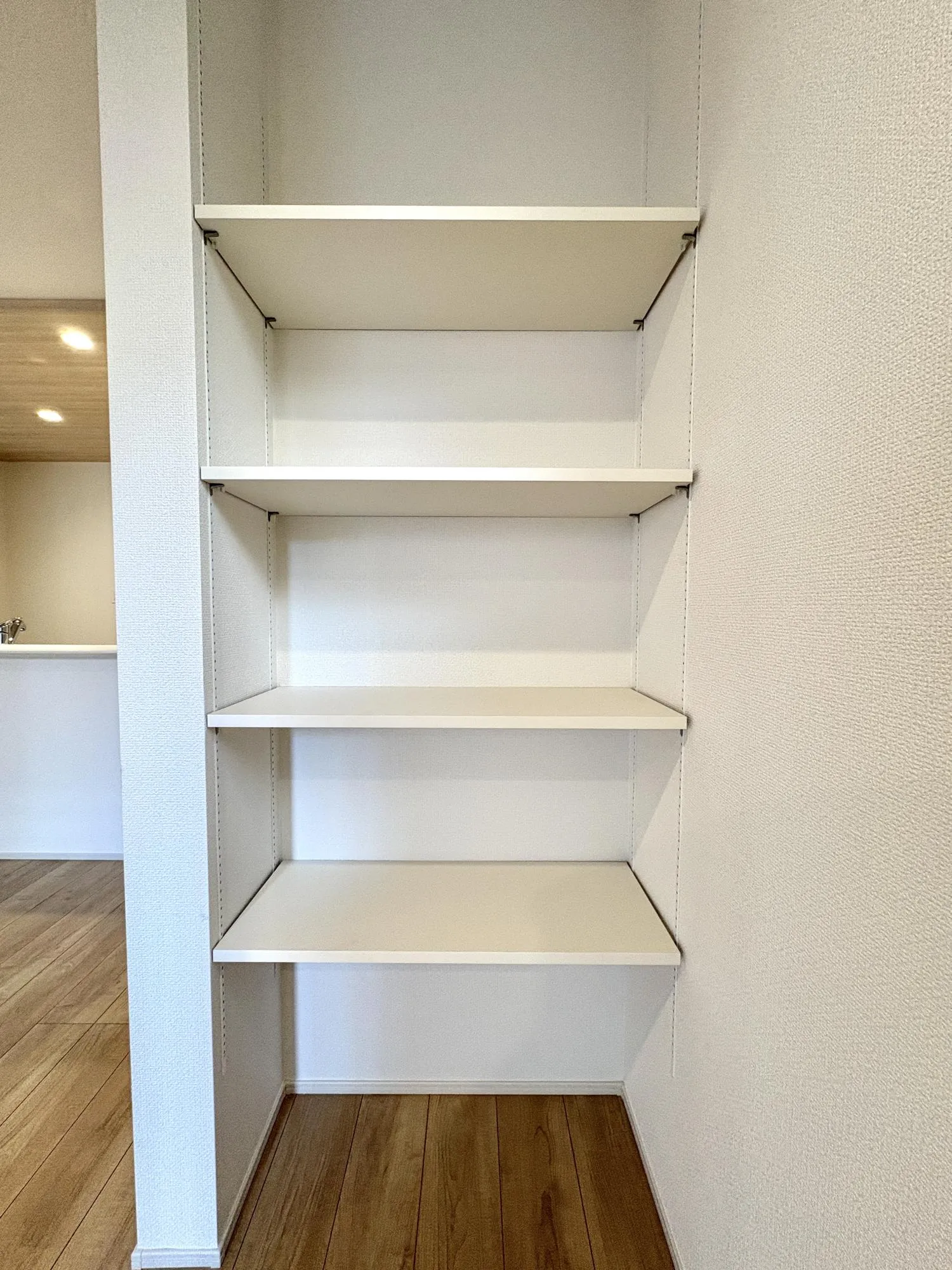 【2号棟/可動棚】