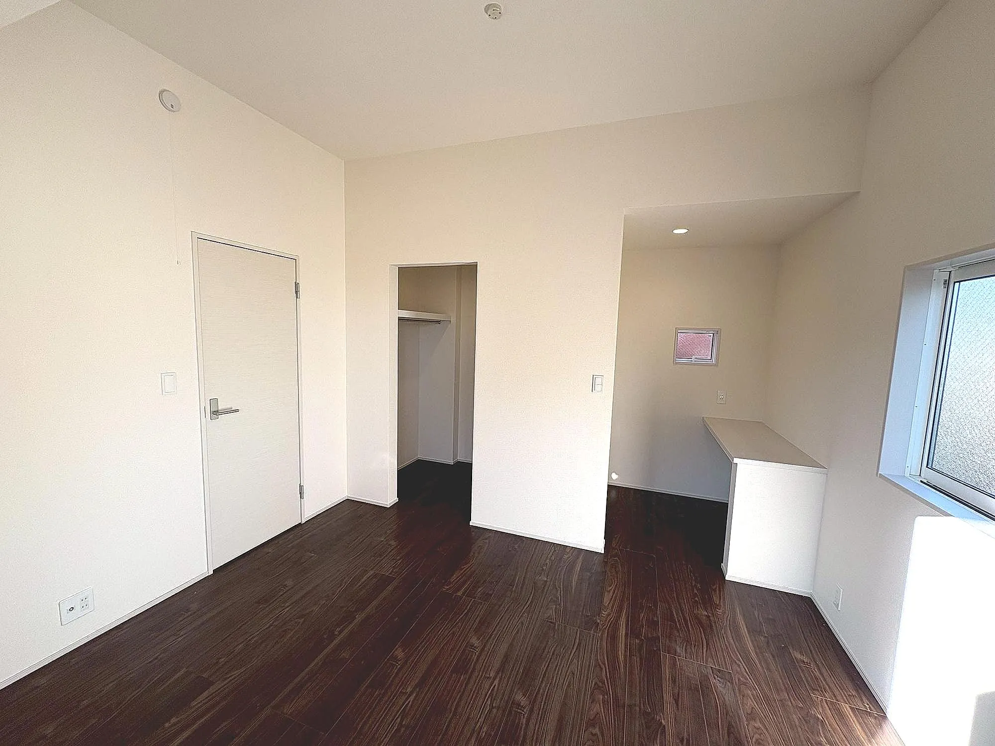 WIC&ワークスペース付主寝室7.5帖(1号棟)