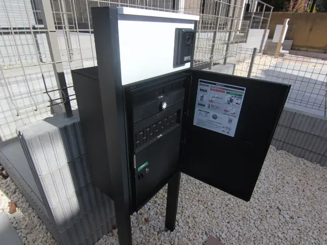 宅配ボックス　1号棟